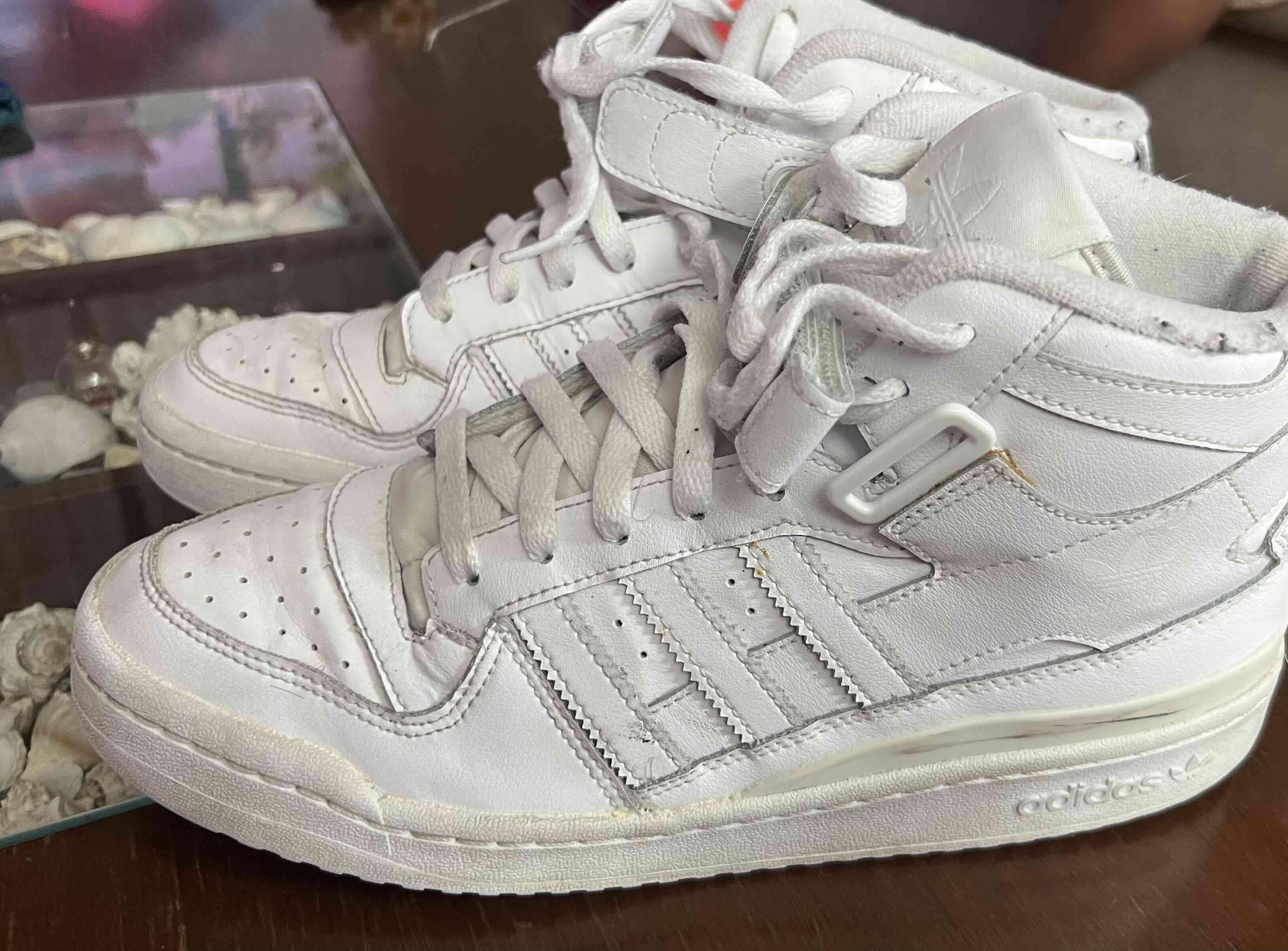 Zapatillas deportivas blancas Adidas - miniatura 1