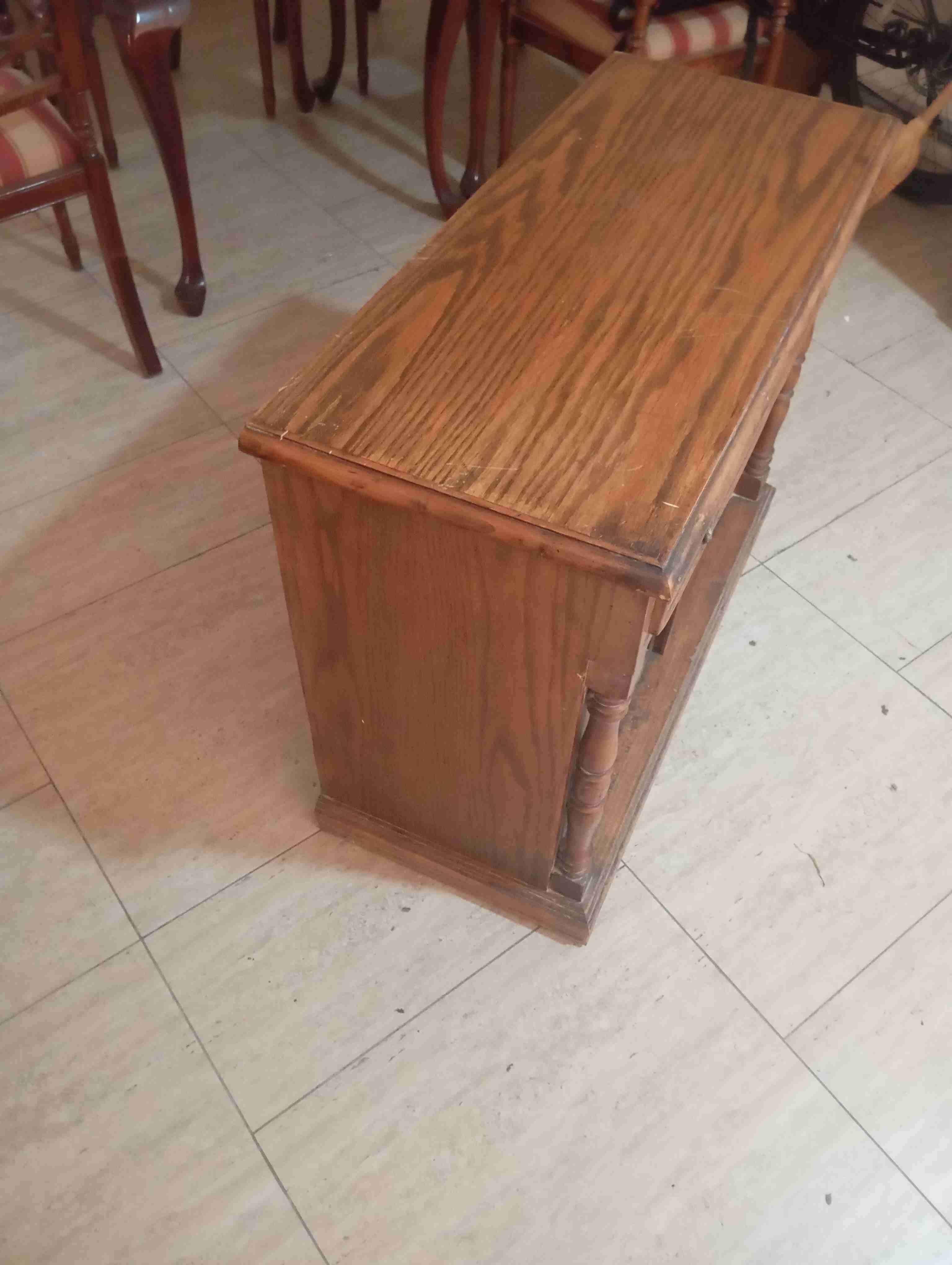 Mueble de madera tallada - miniatura 3