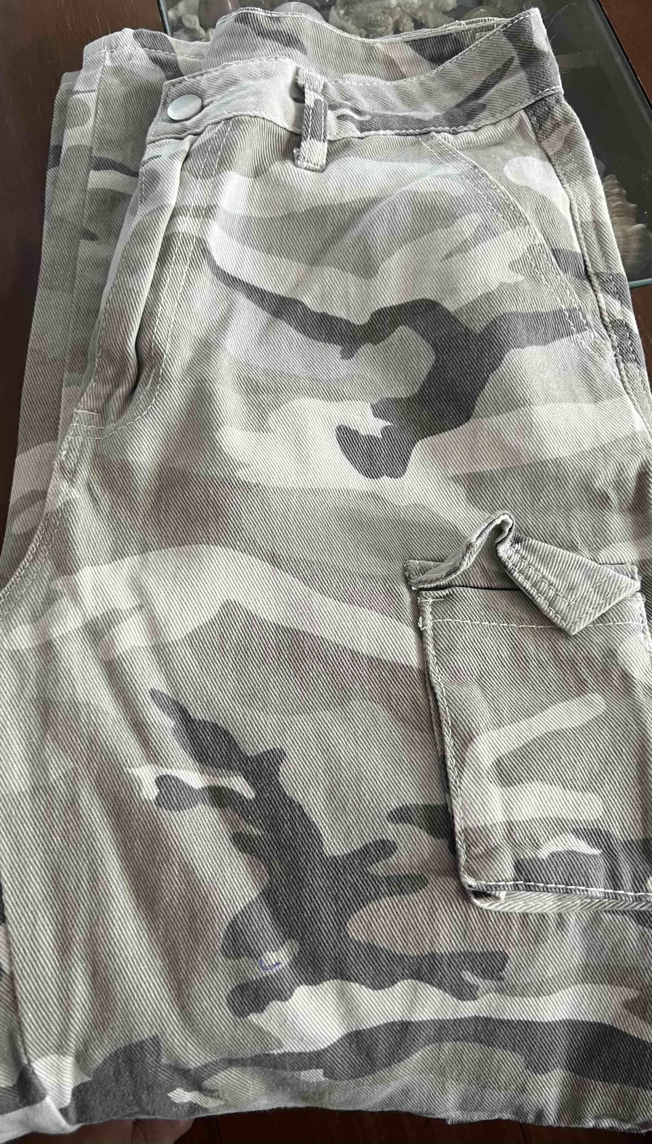 Pantalones cargo camuflados mujer - miniatura 4