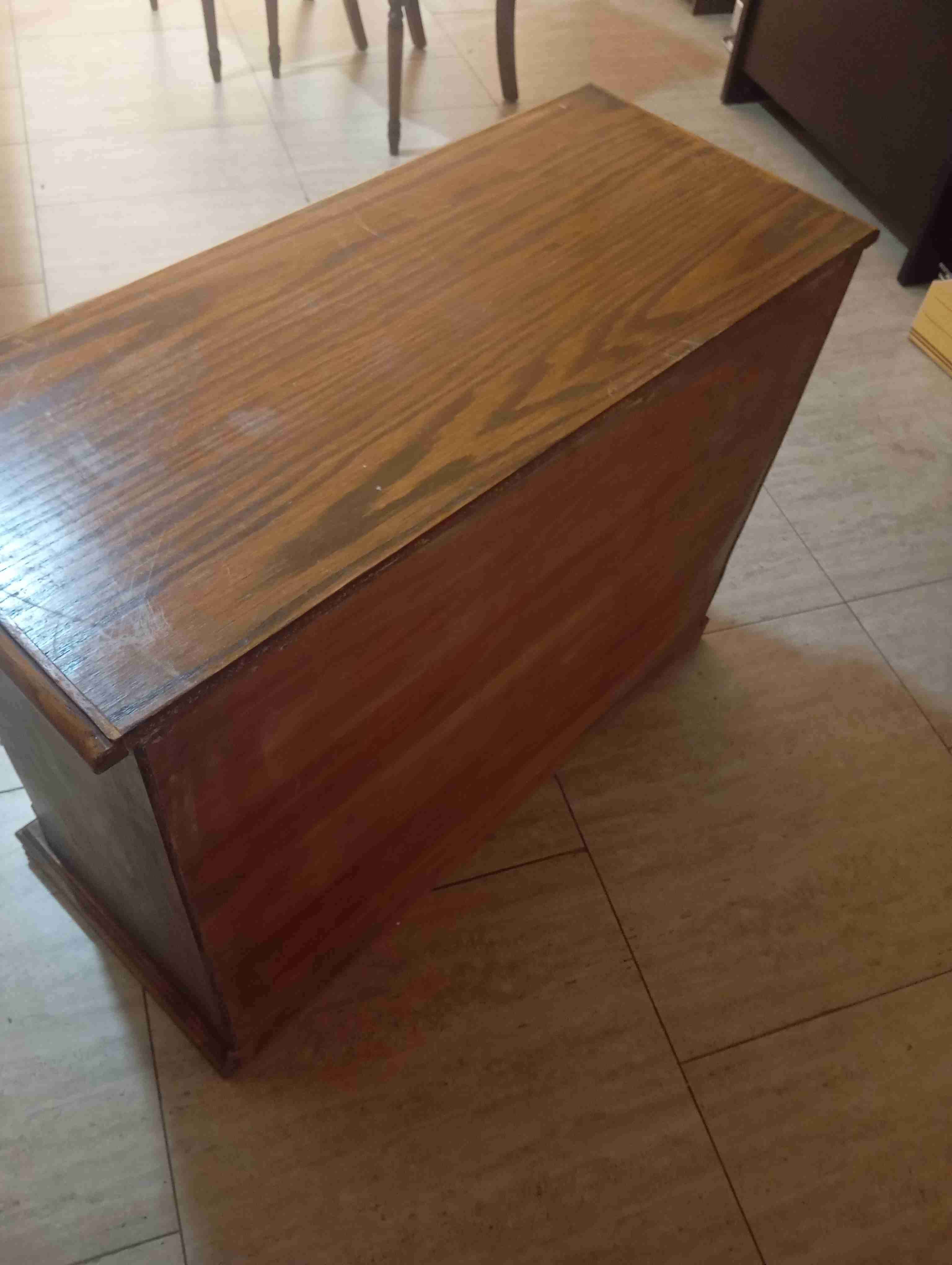 Mueble de madera tallada - miniatura 5