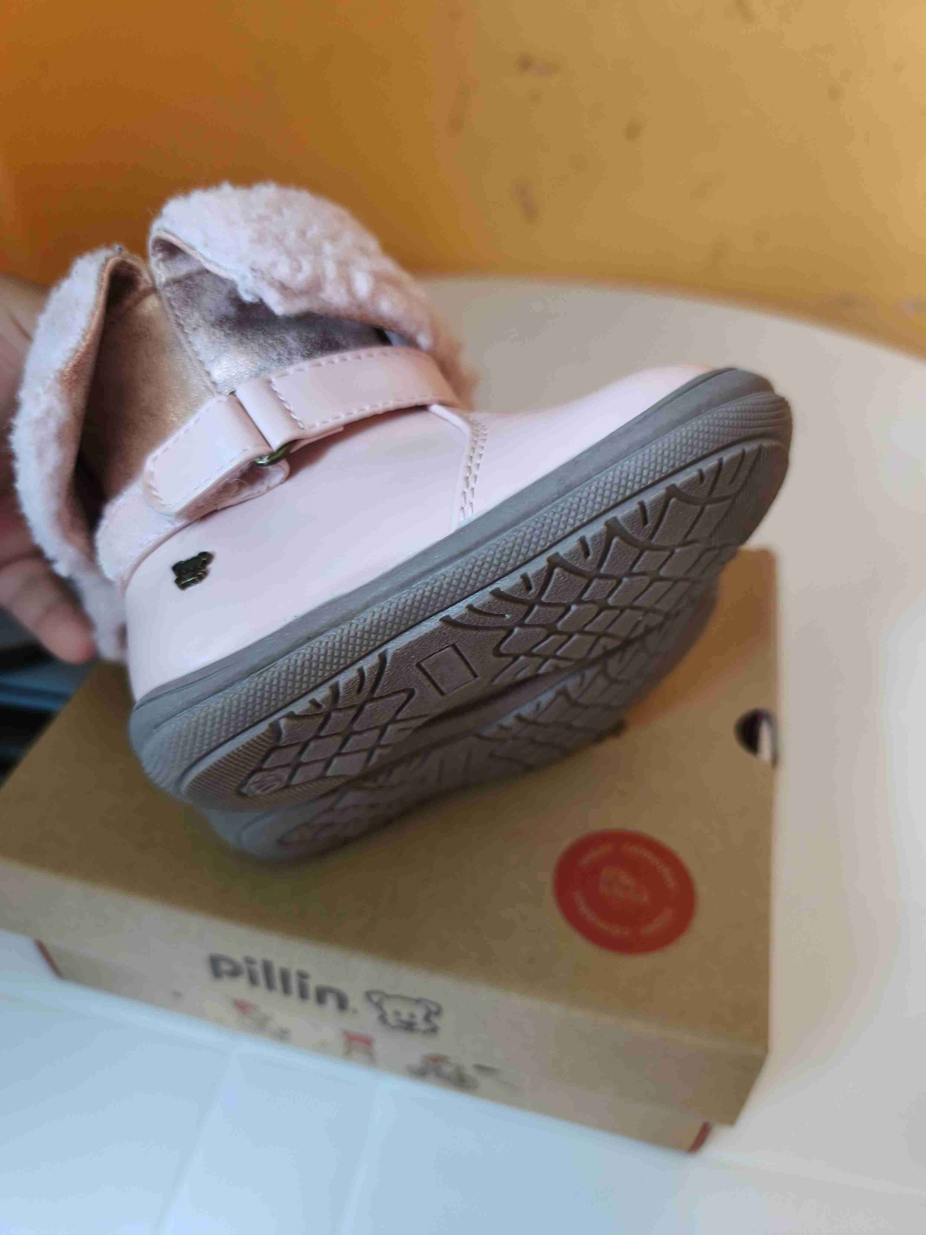 Botas rosadas para niñas - miniatura 3