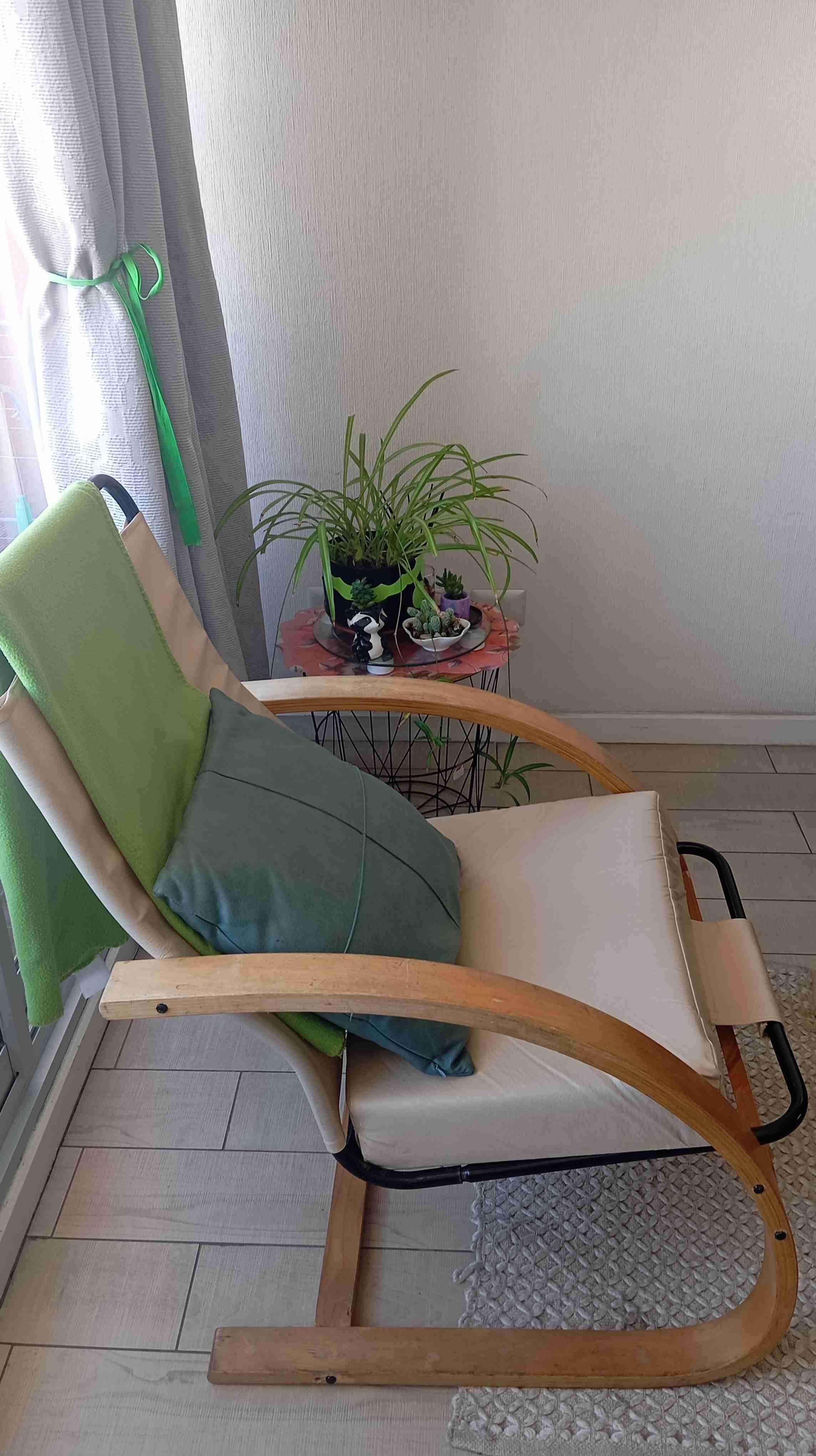 Sillón de madera y tapizado en cuero sintético bei - miniatura 3