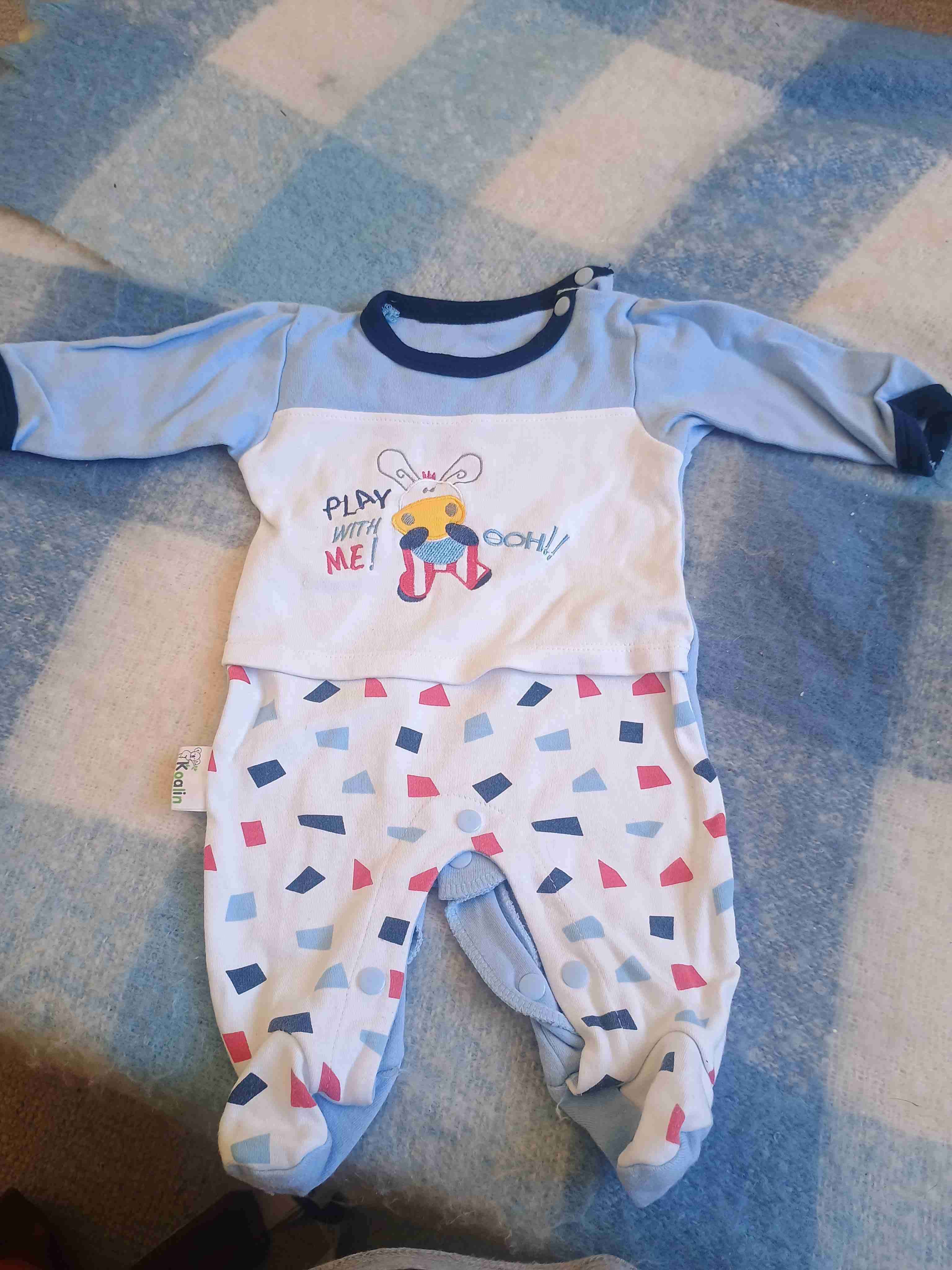 Ropita y mochila de bebé - 1