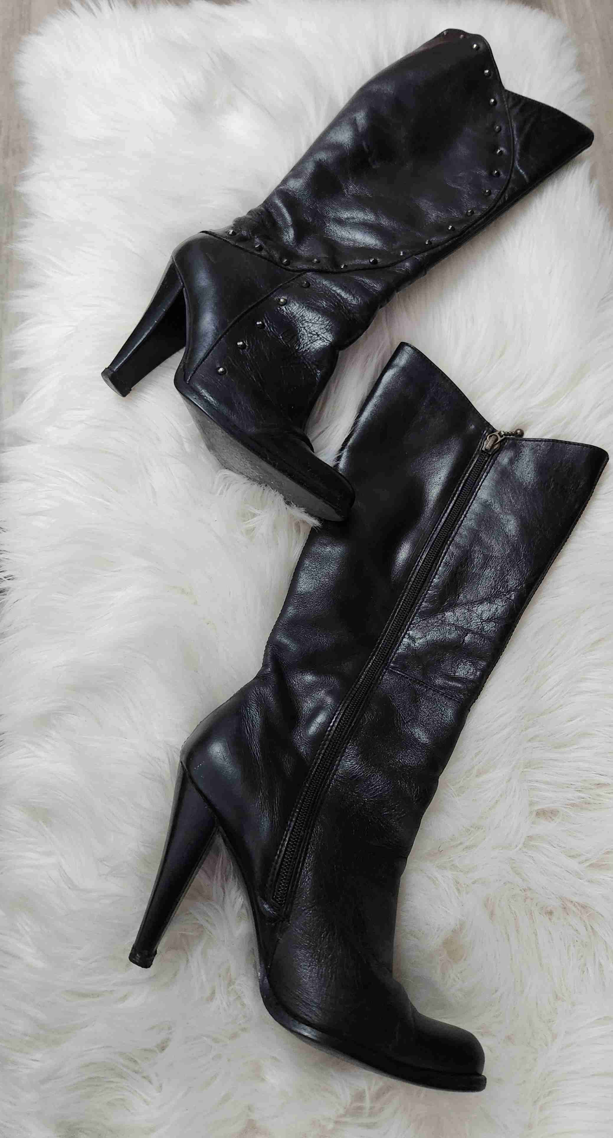 Botines negros con tachas - 3