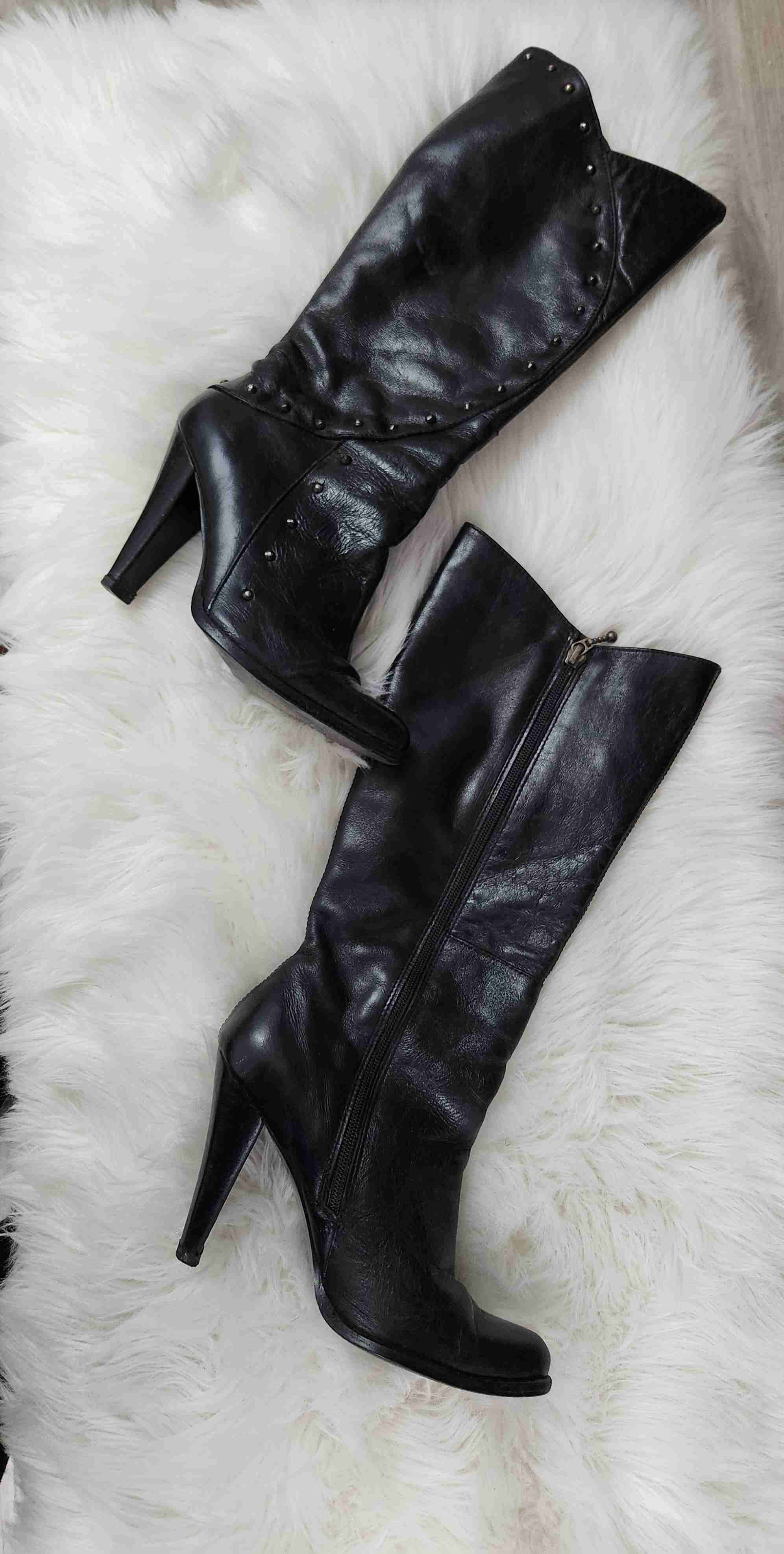 Botines negros con tachas - 4