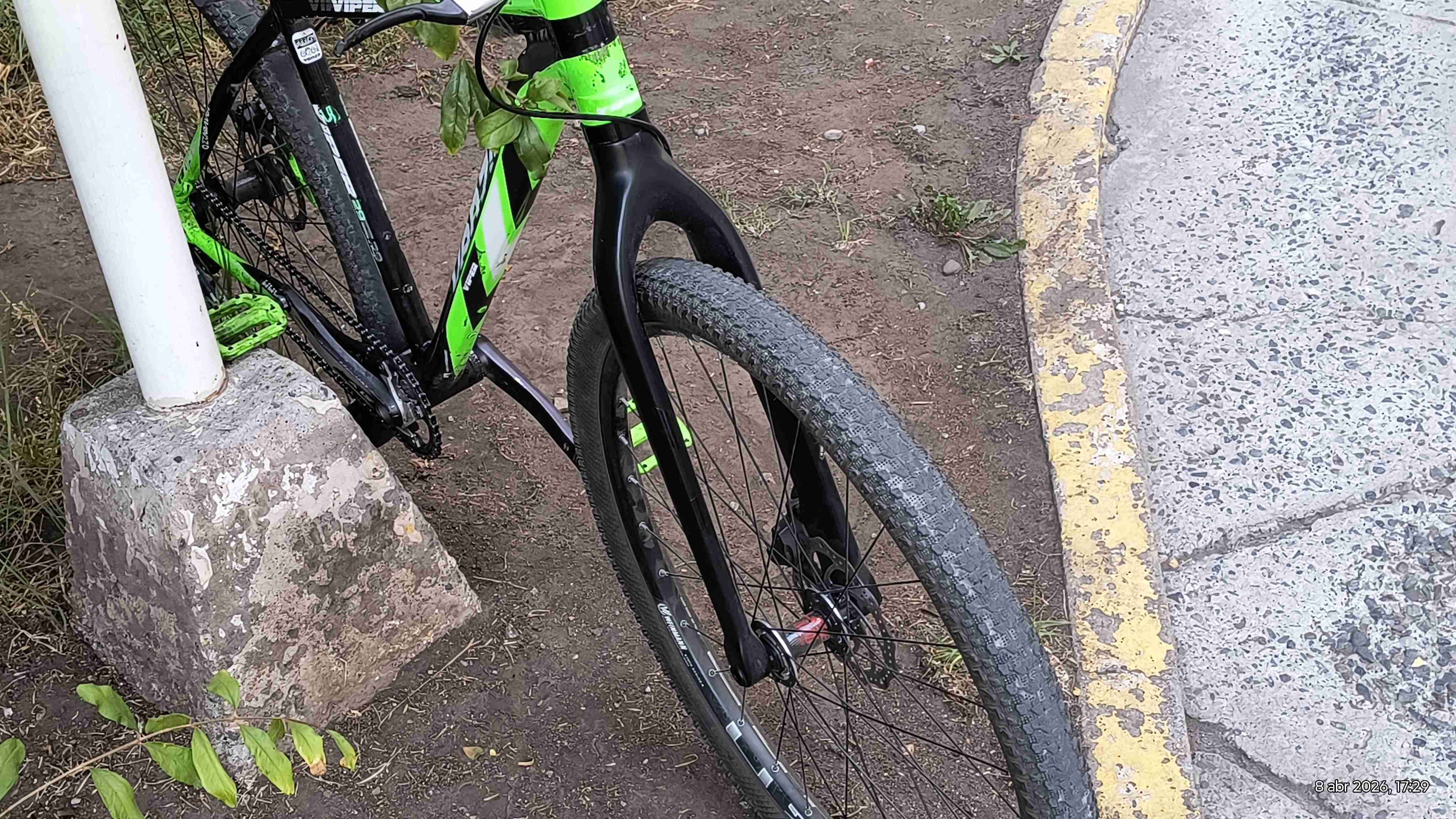 Bicicleta Venzo verde y negra - miniatura 4