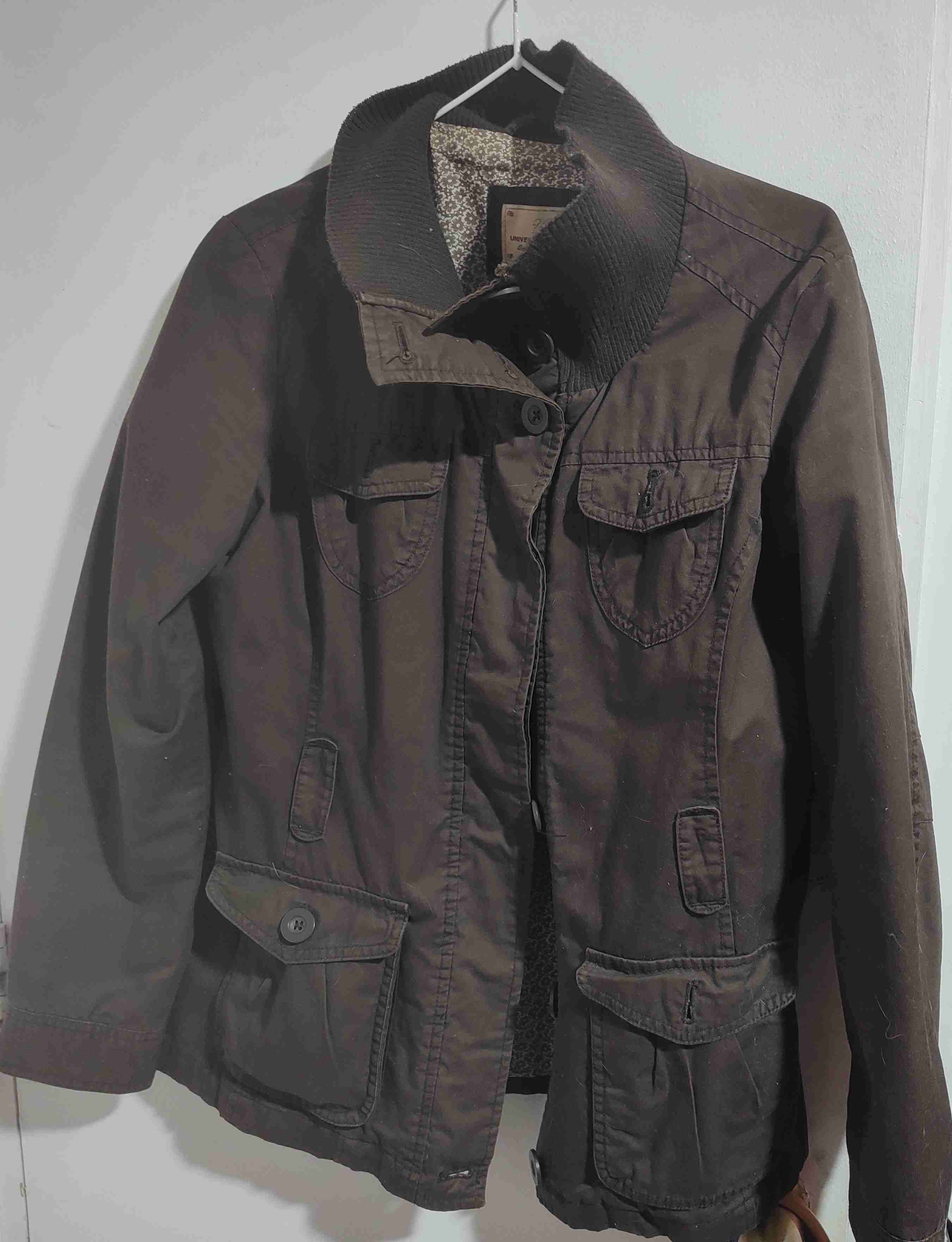 Chaqueta delgada otoño