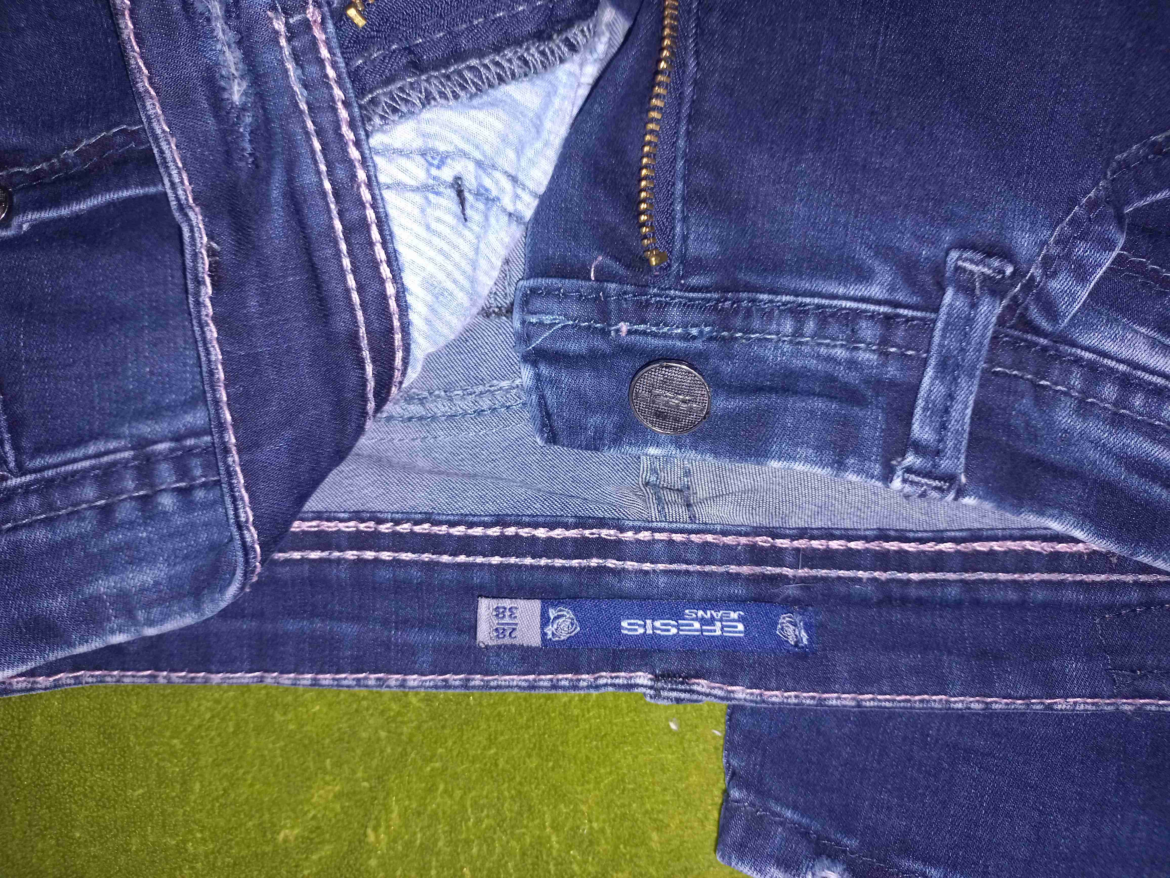 Jeans bordados azul oscuro - miniatura 3