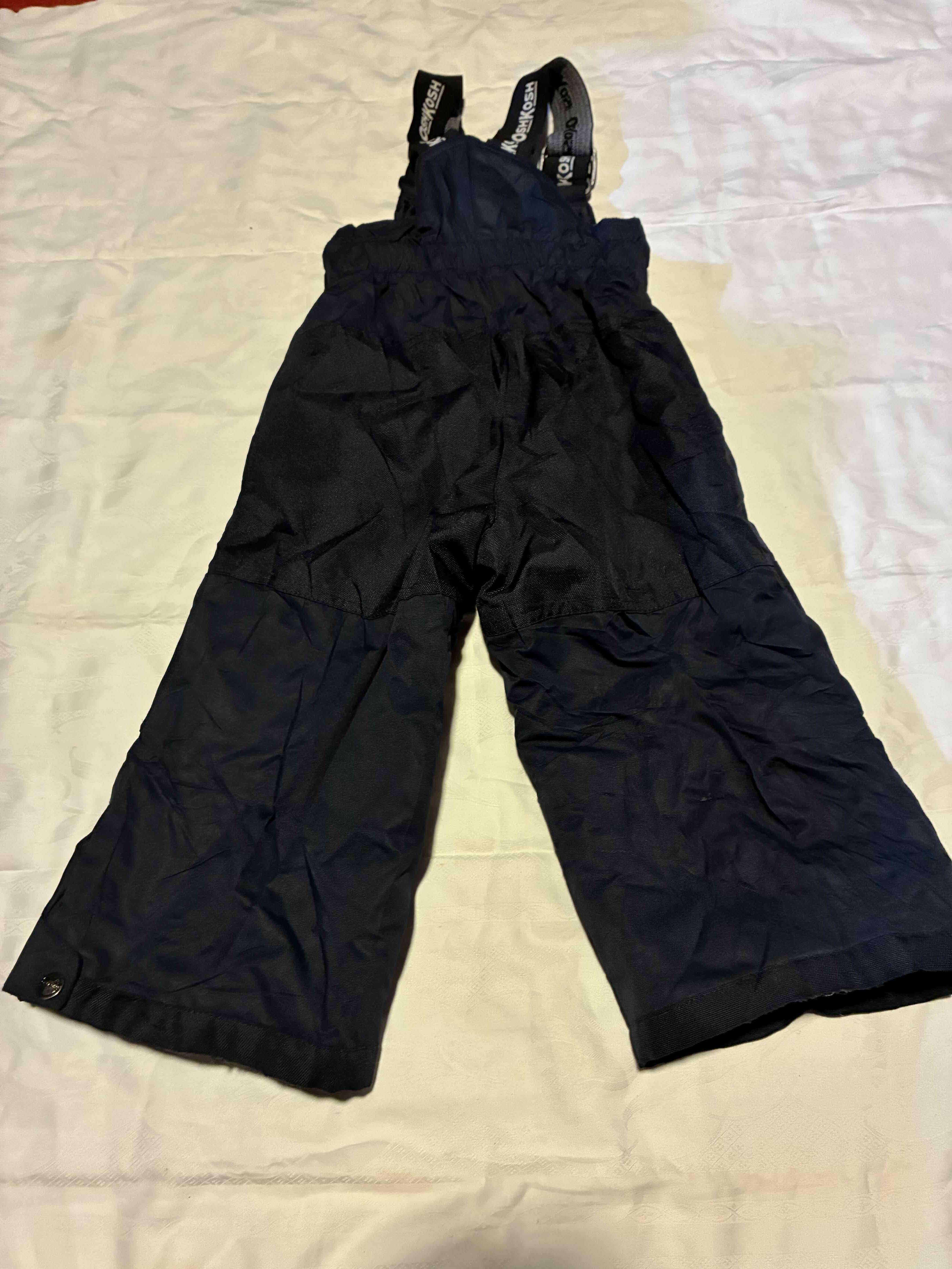 Jardinera de nieve OshKosh niña talla 2 - miniatura 2