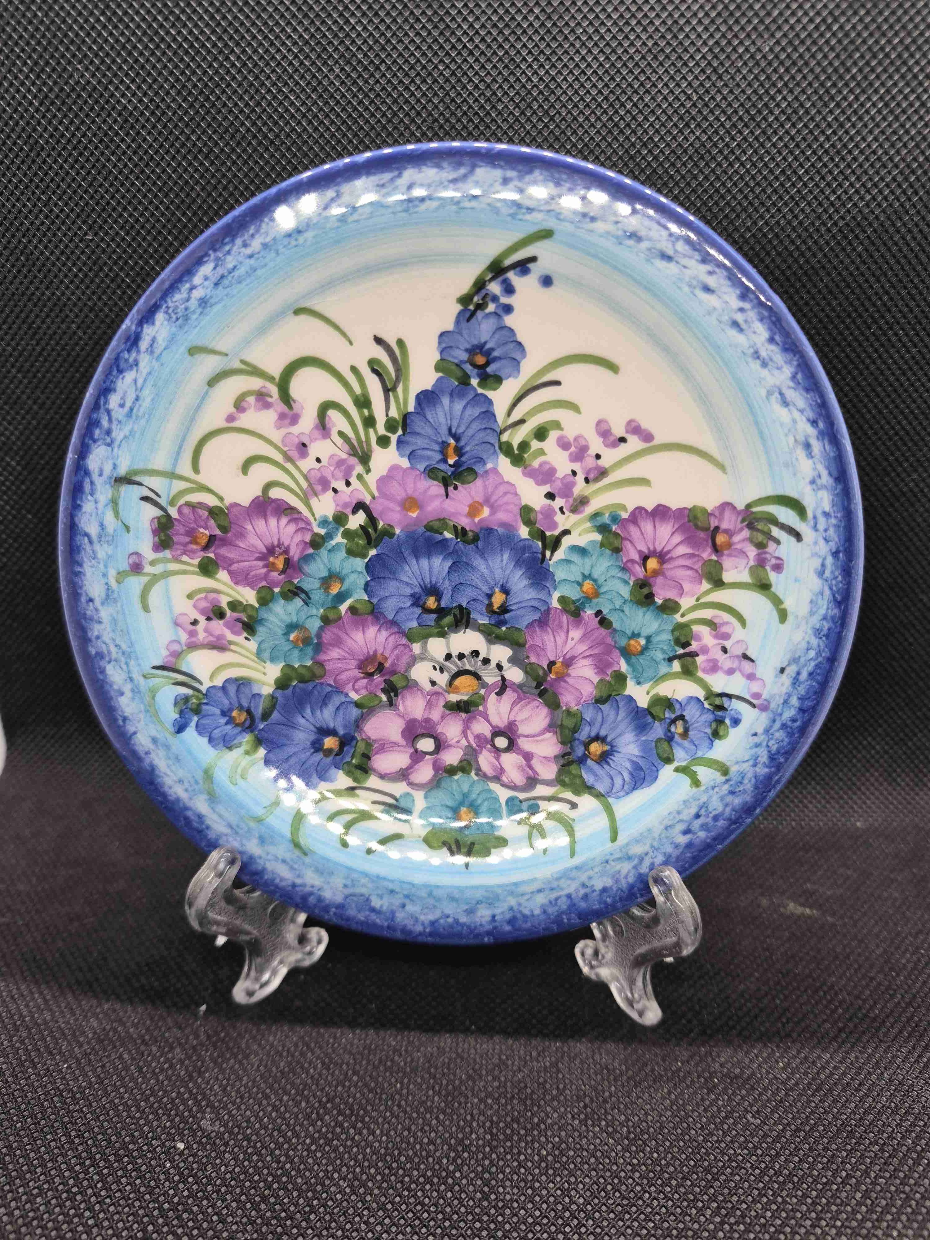 Plato decorativo pintado a mano - miniatura 3