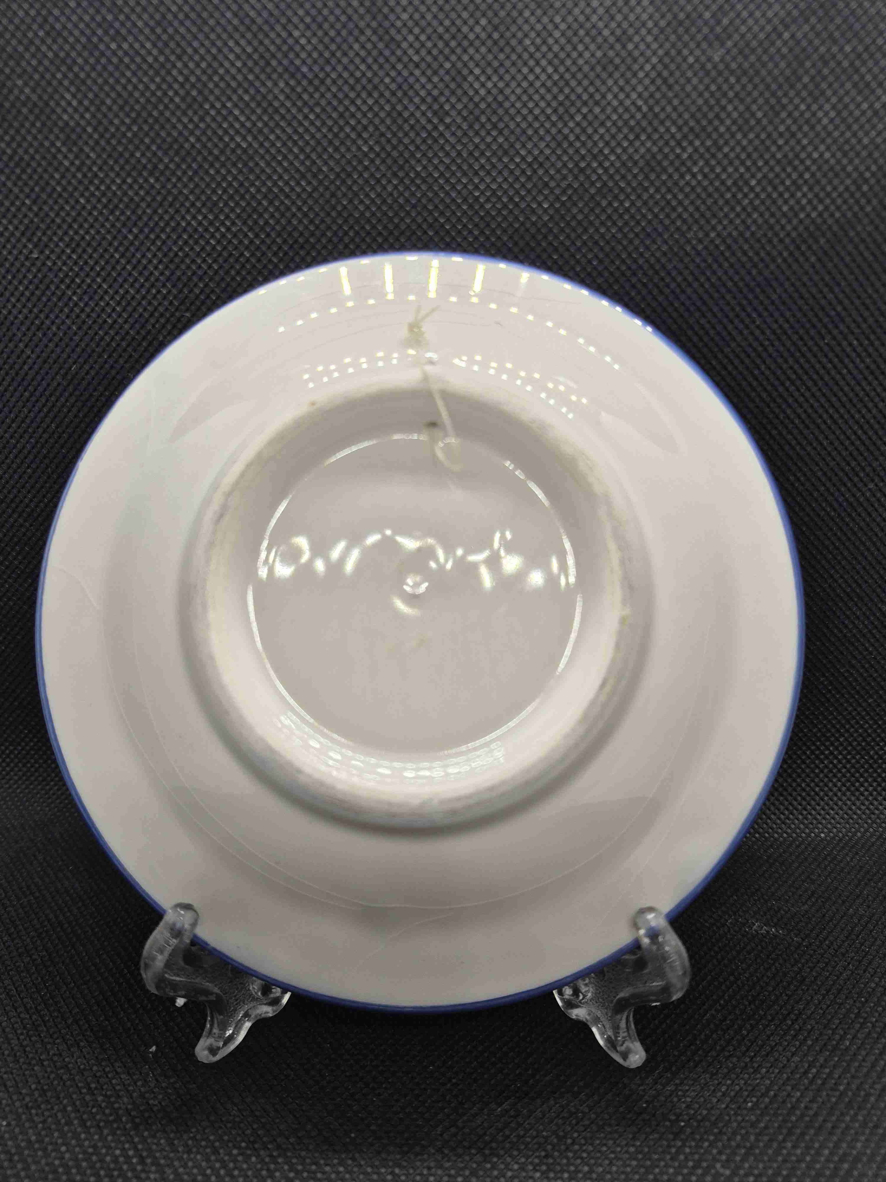 Plato decorativo pintado a mano - miniatura 4