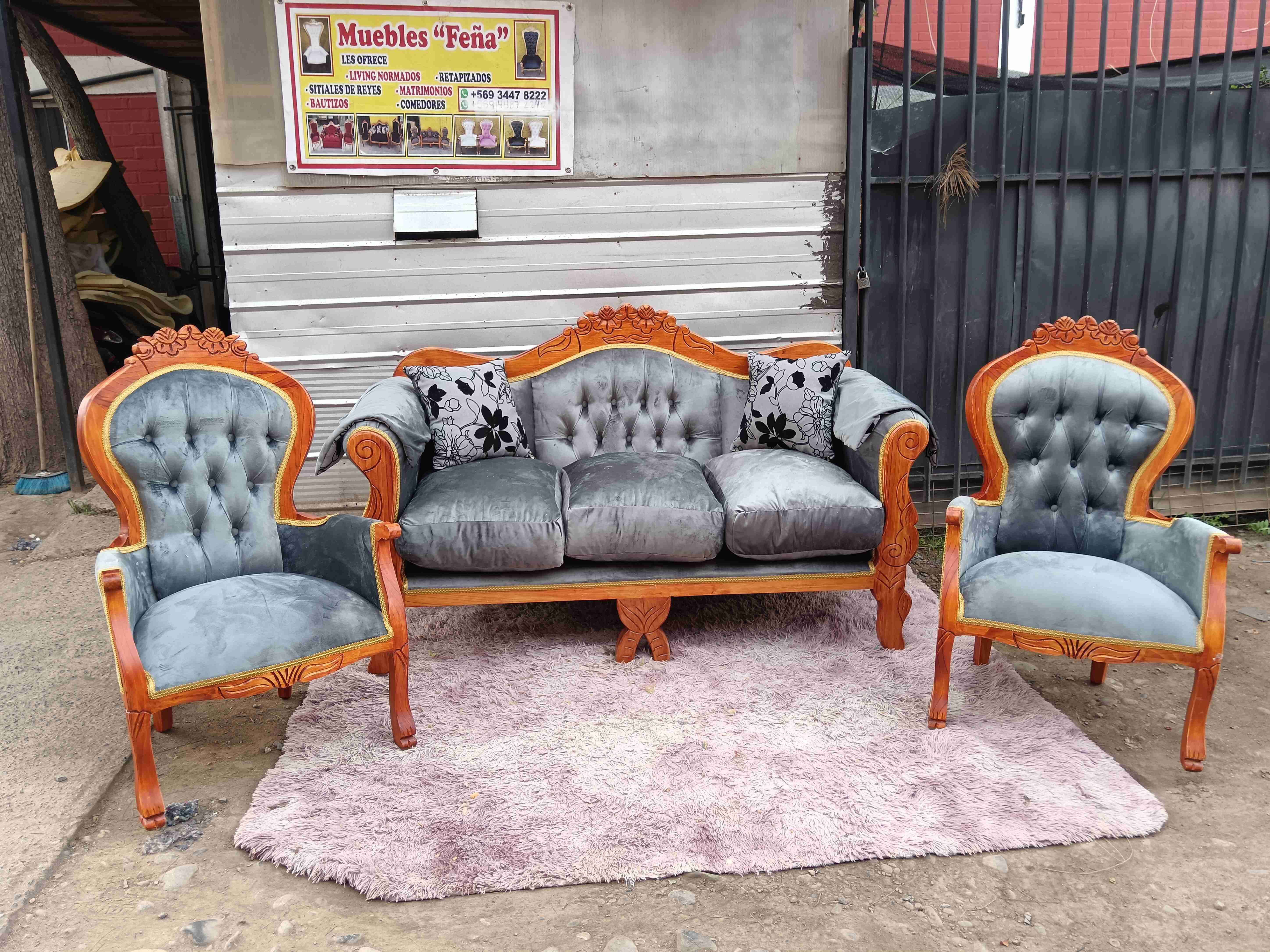 Juego de living clásico de terciopelo