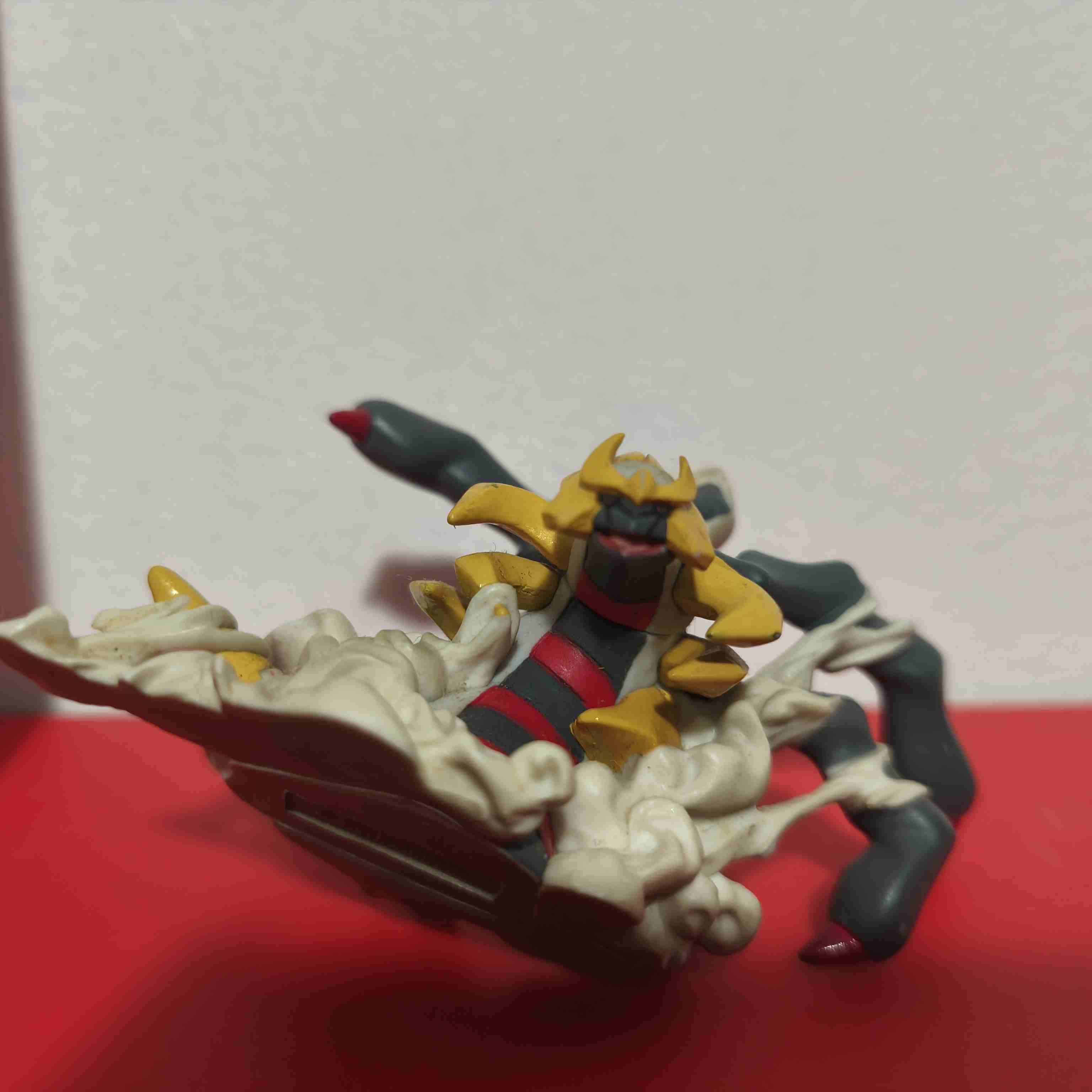 Figura Pokémon Giratina - 4