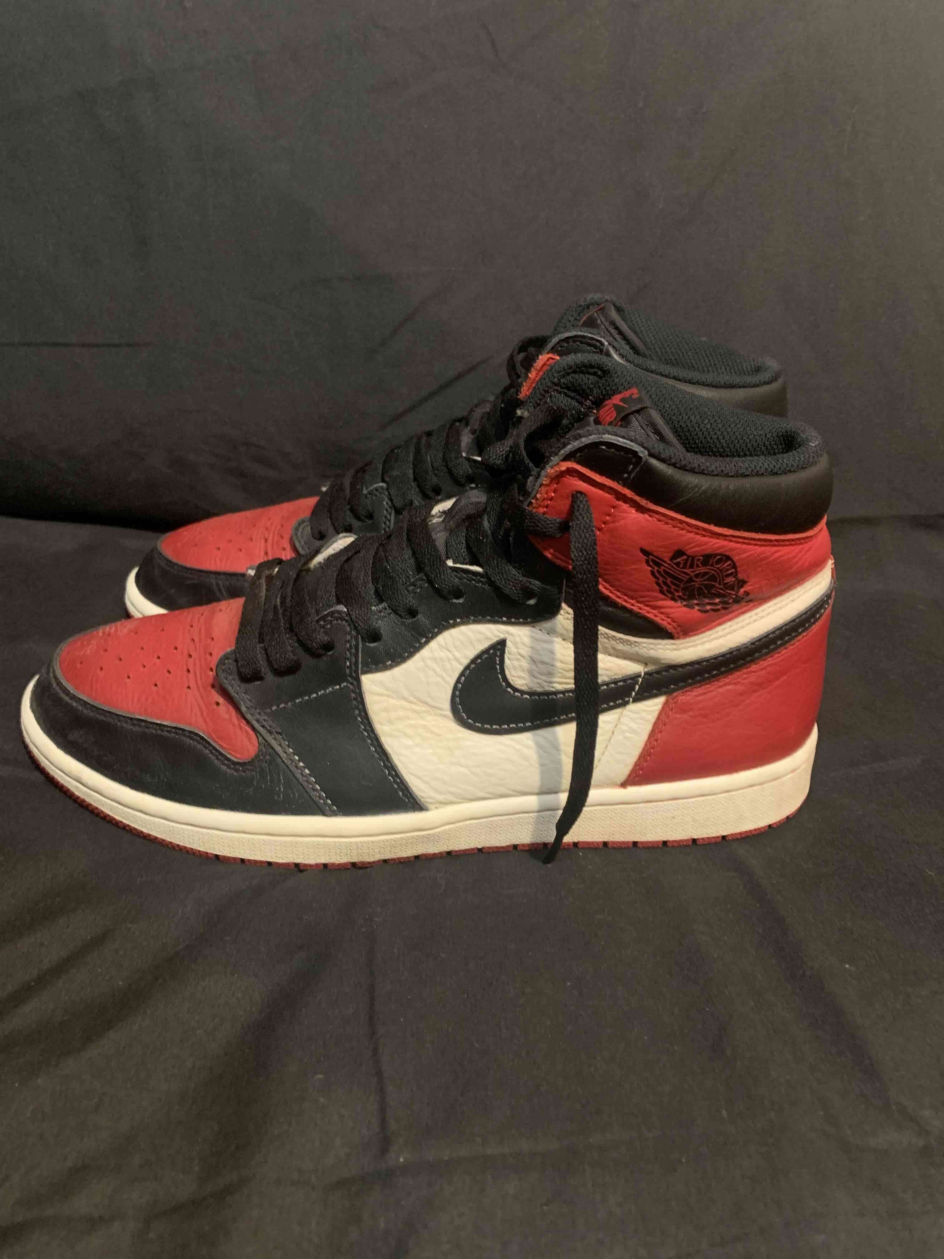 Jordan Retro 1 Bred Toe - 2