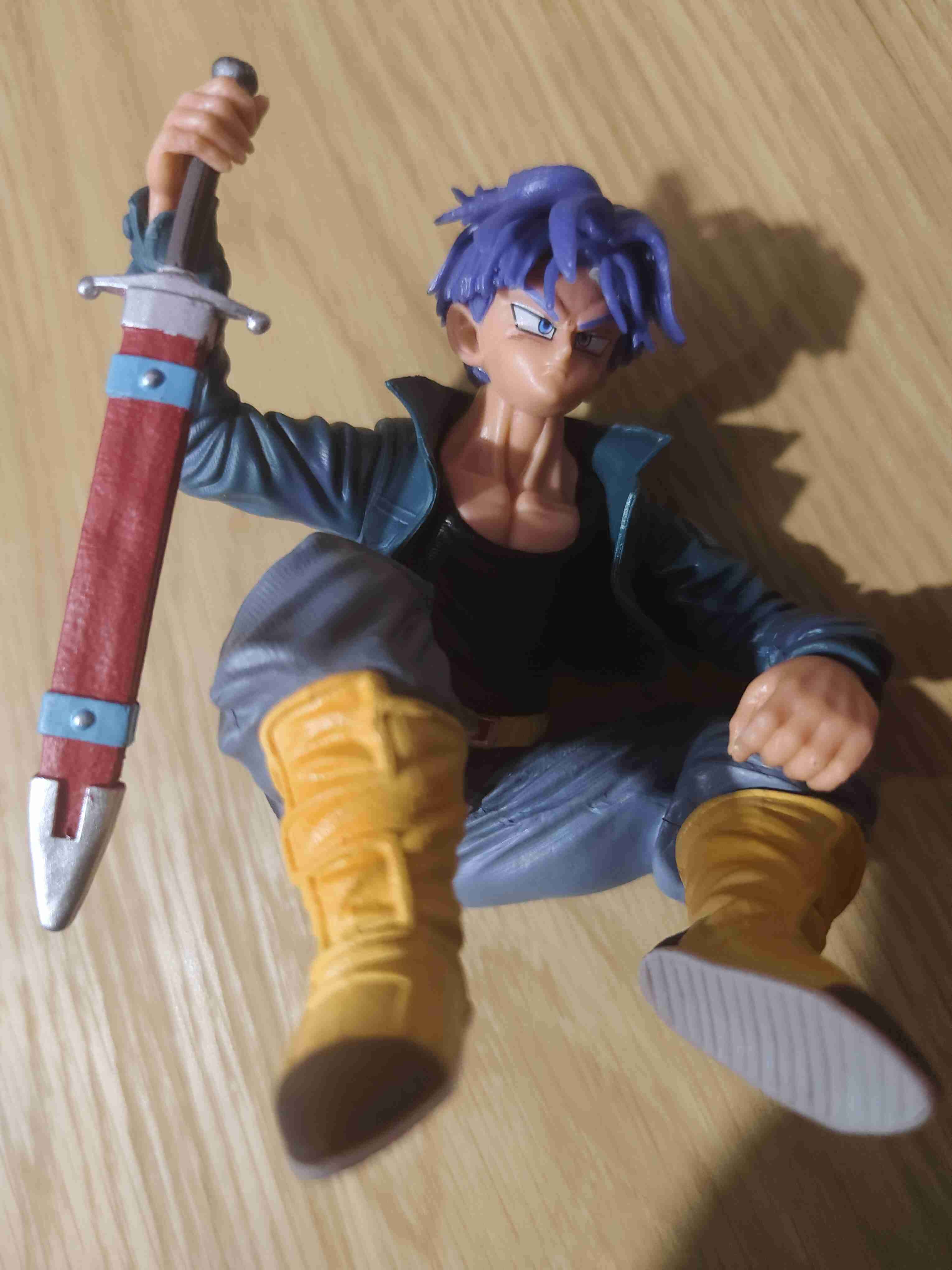 Figura de Trunks - miniatura 2