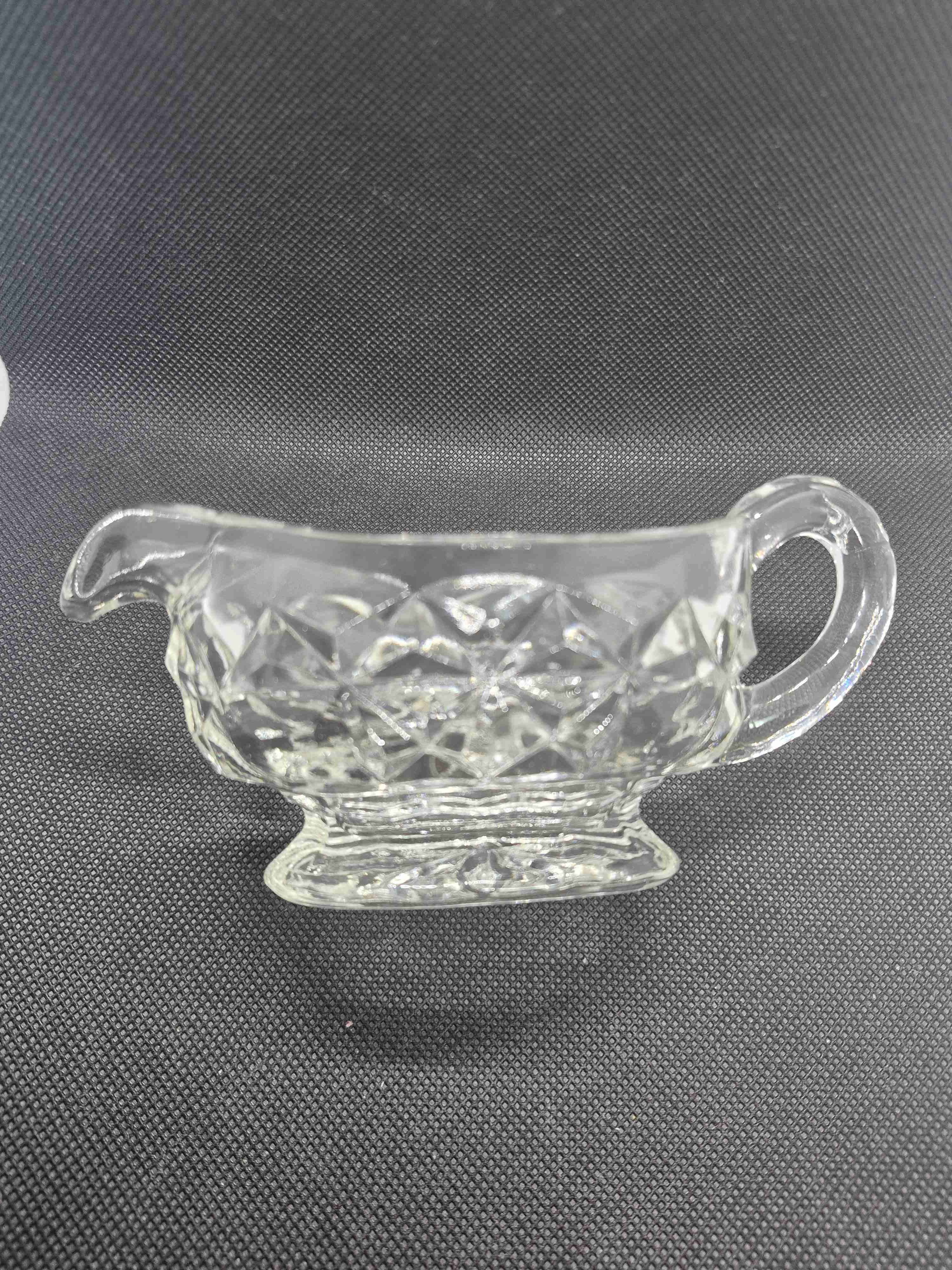 Salsera de vidrio tallado - miniatura 6