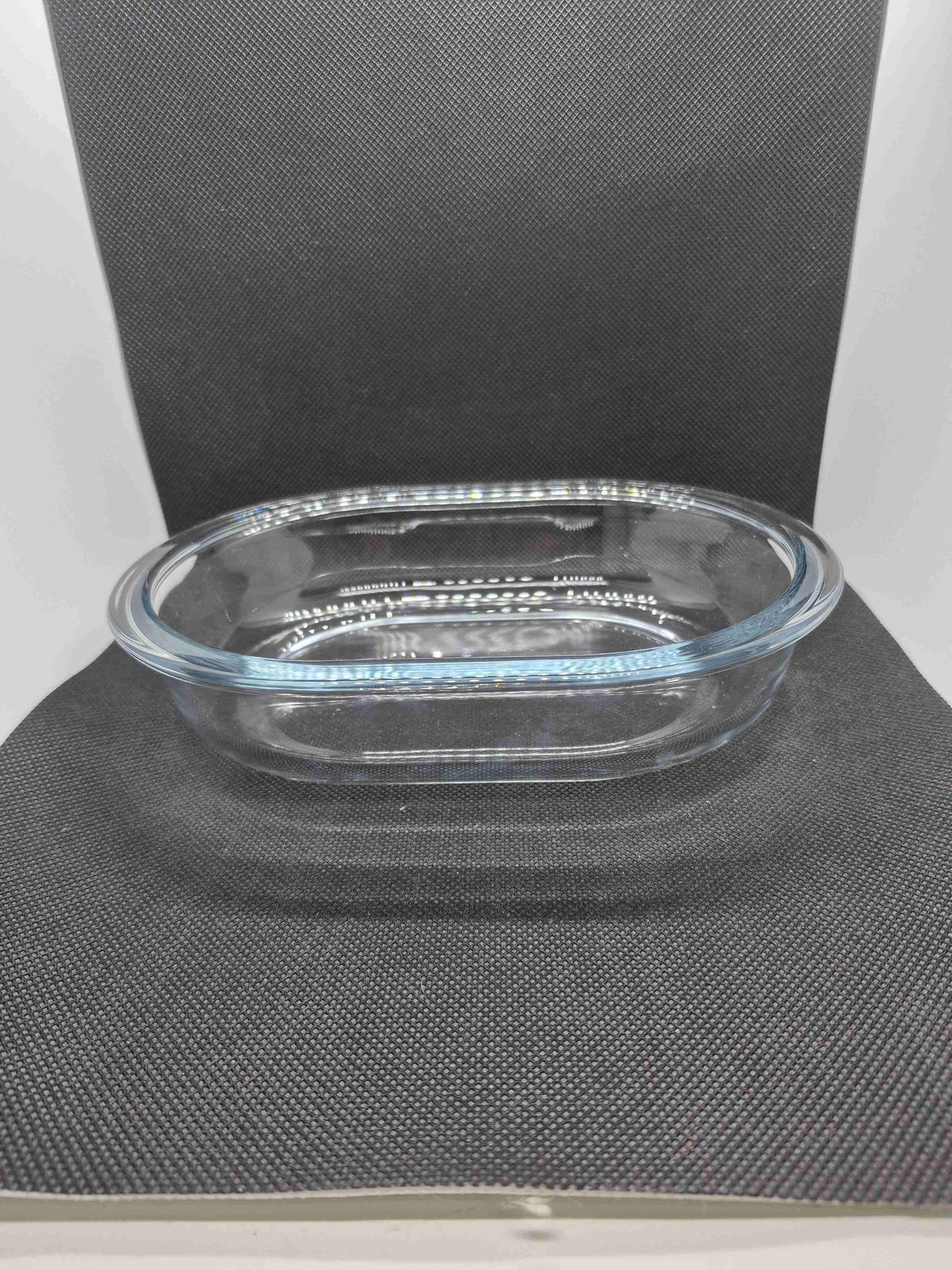 Fuente de vidrio ovalada - miniatura 1