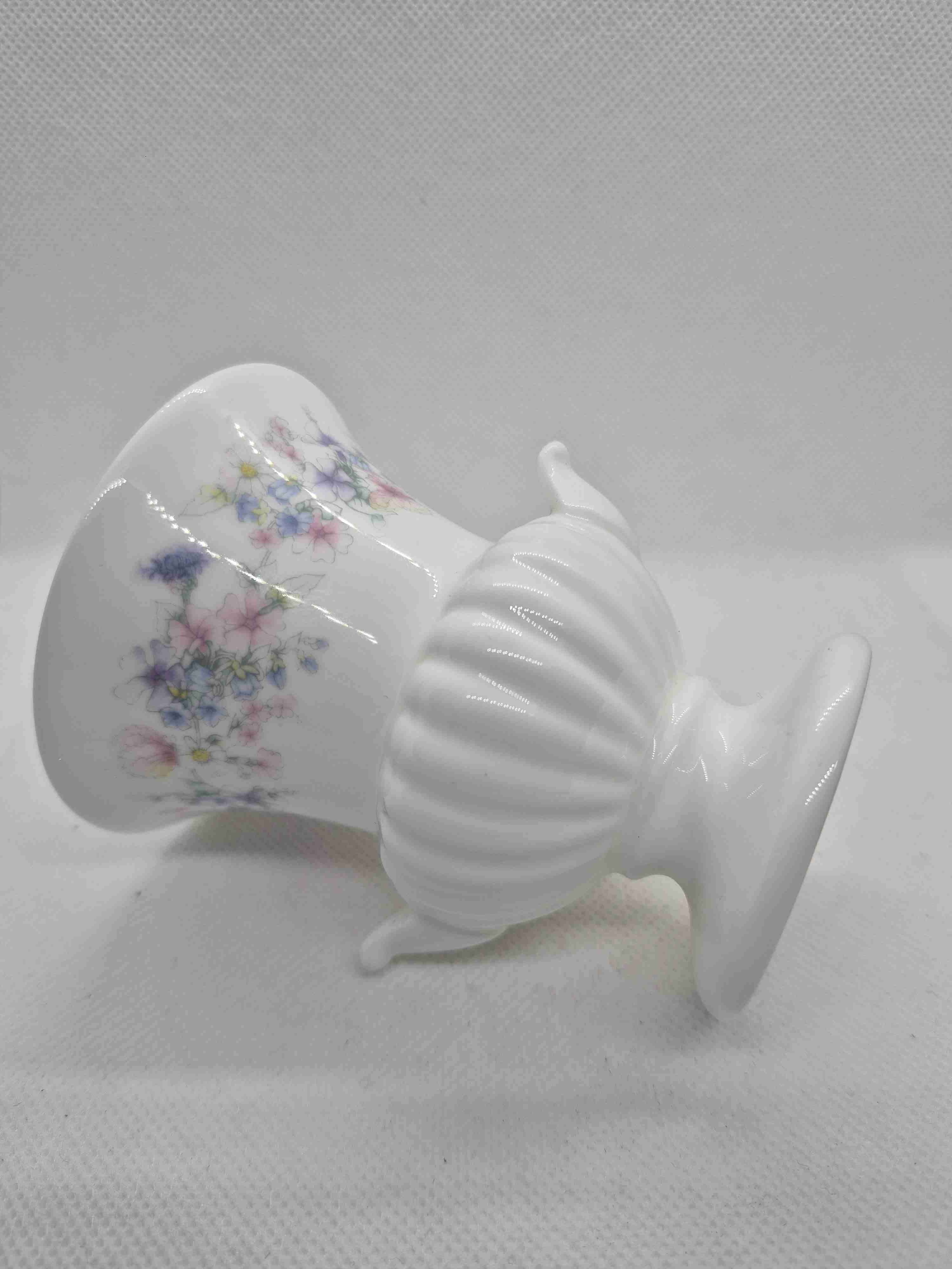 Florero de porcelana floral - miniatura 2