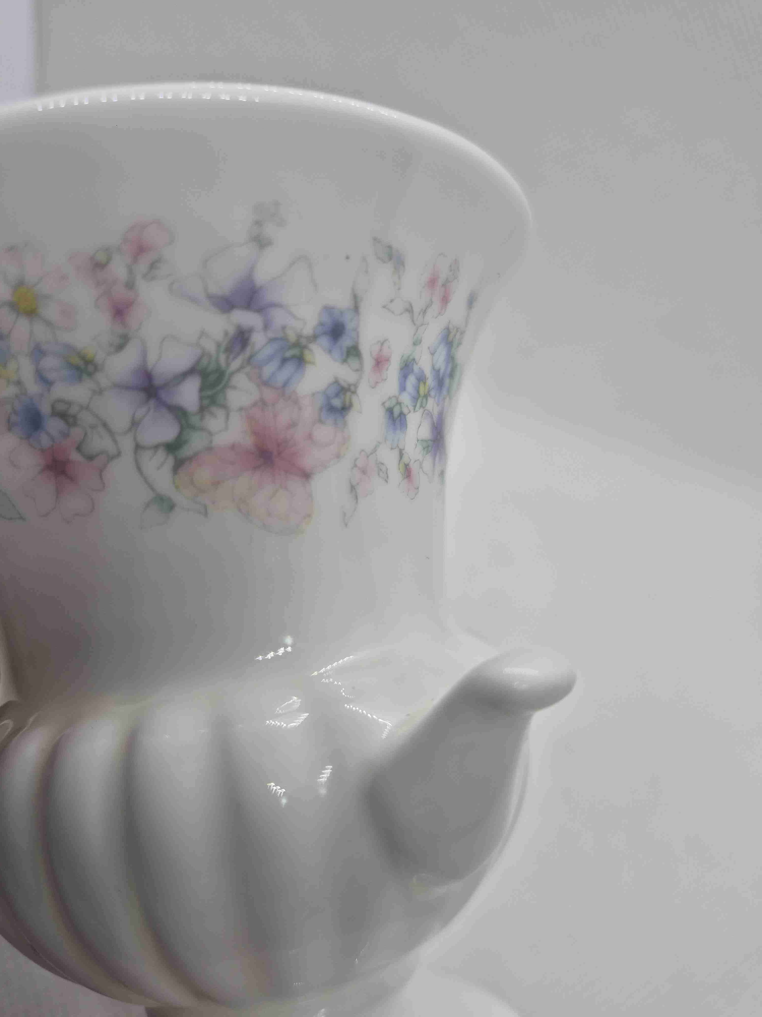 Florero de porcelana floral - miniatura 3