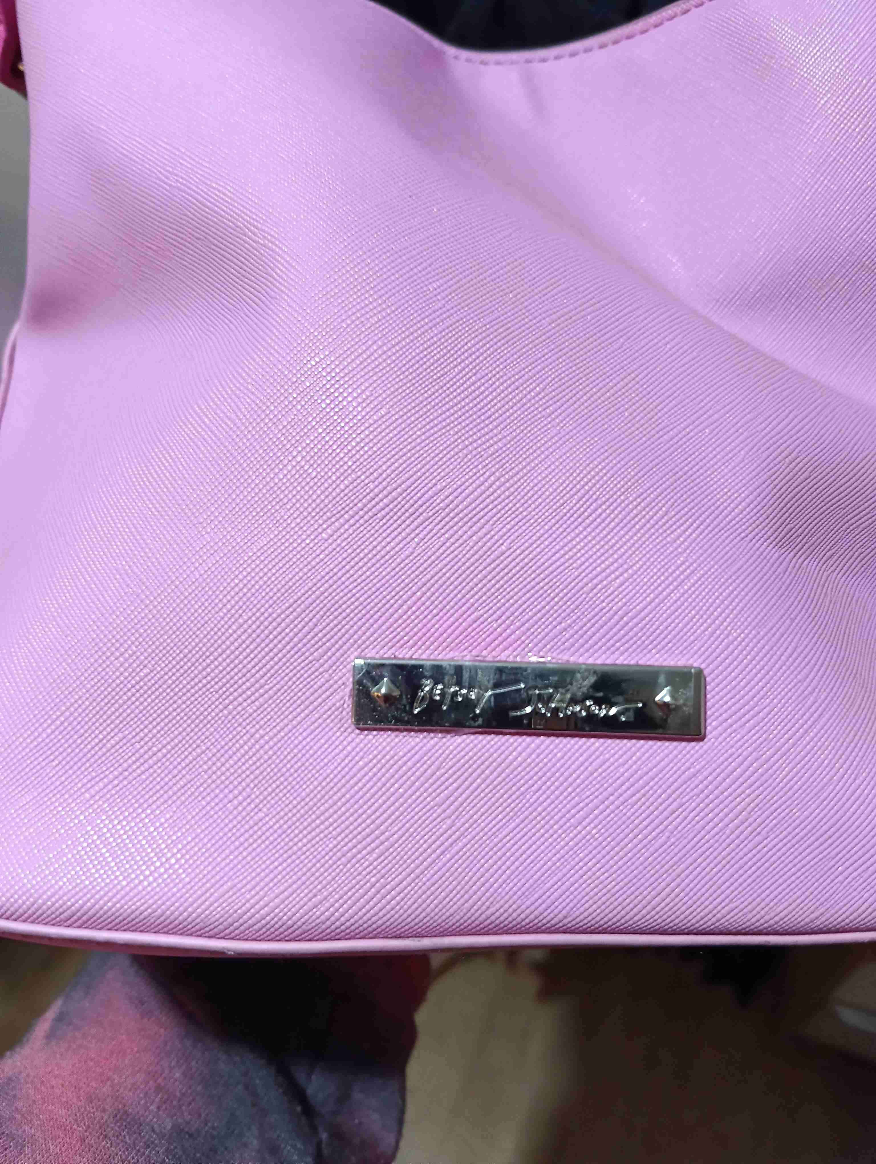 Bolso rosa con cadena decorativa - miniatura 3