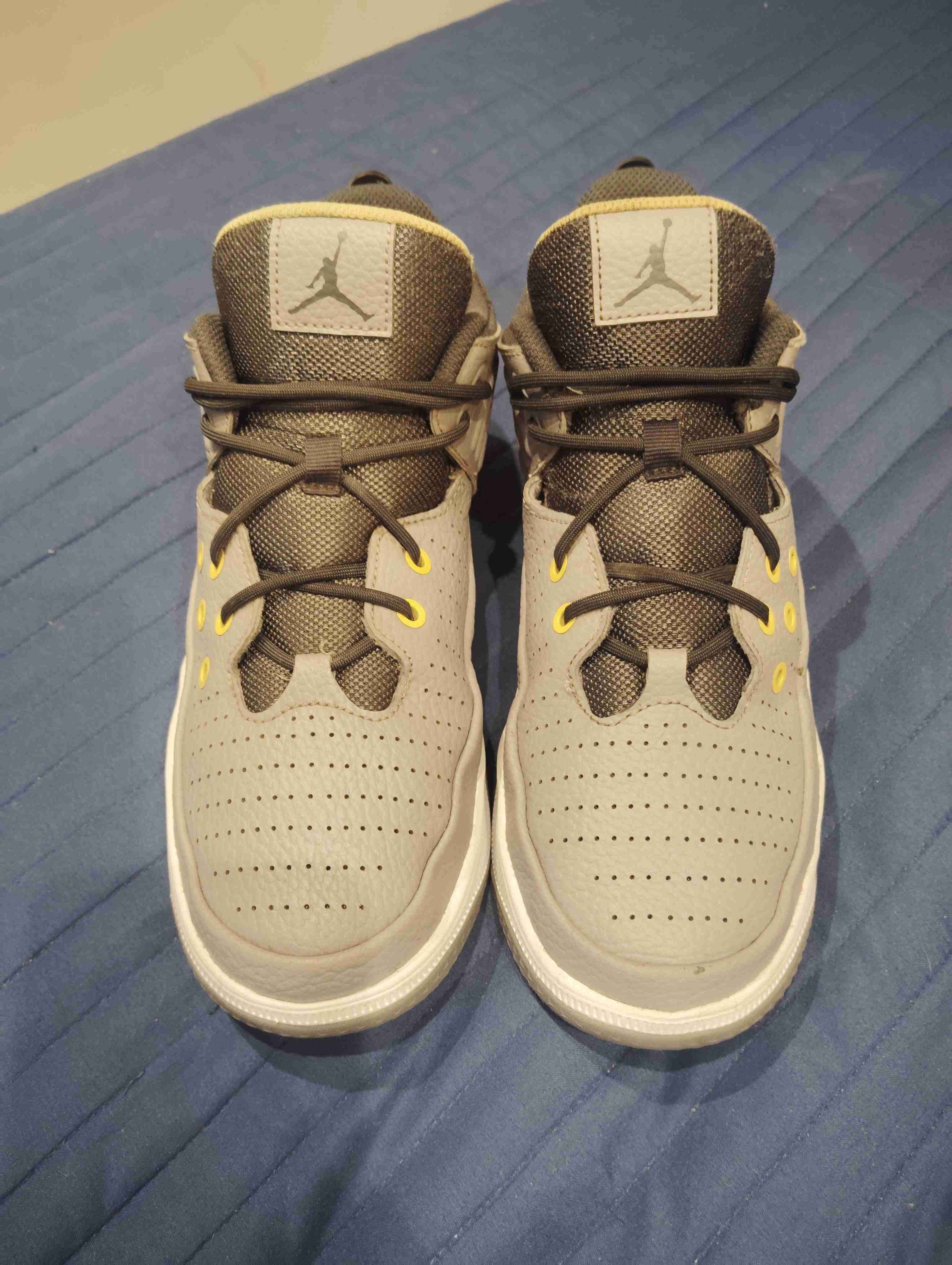 Zapatillas jordan aura 5 air originales - miniatura 4