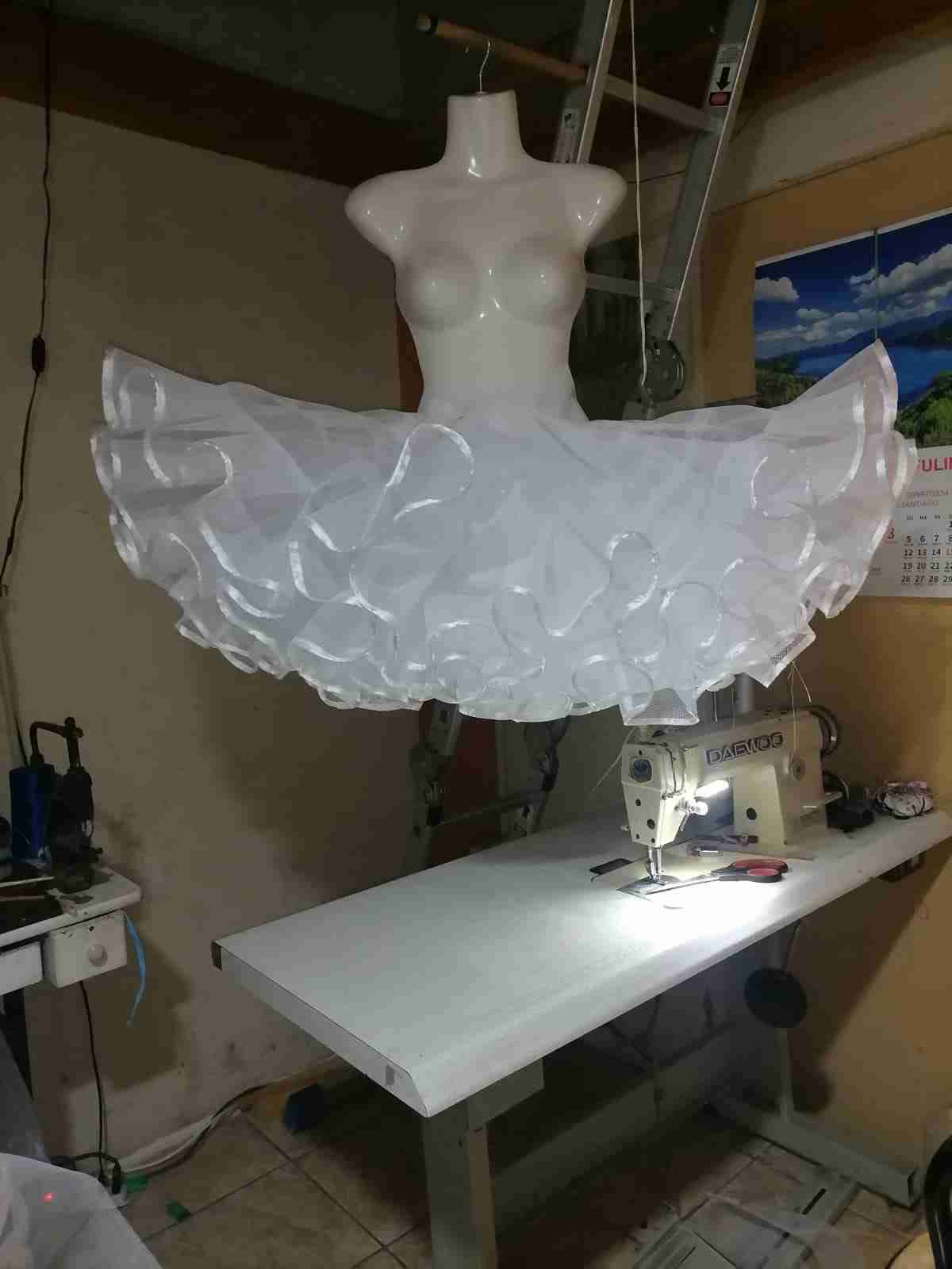 Vestido de cueca y falsos - miniatura 3