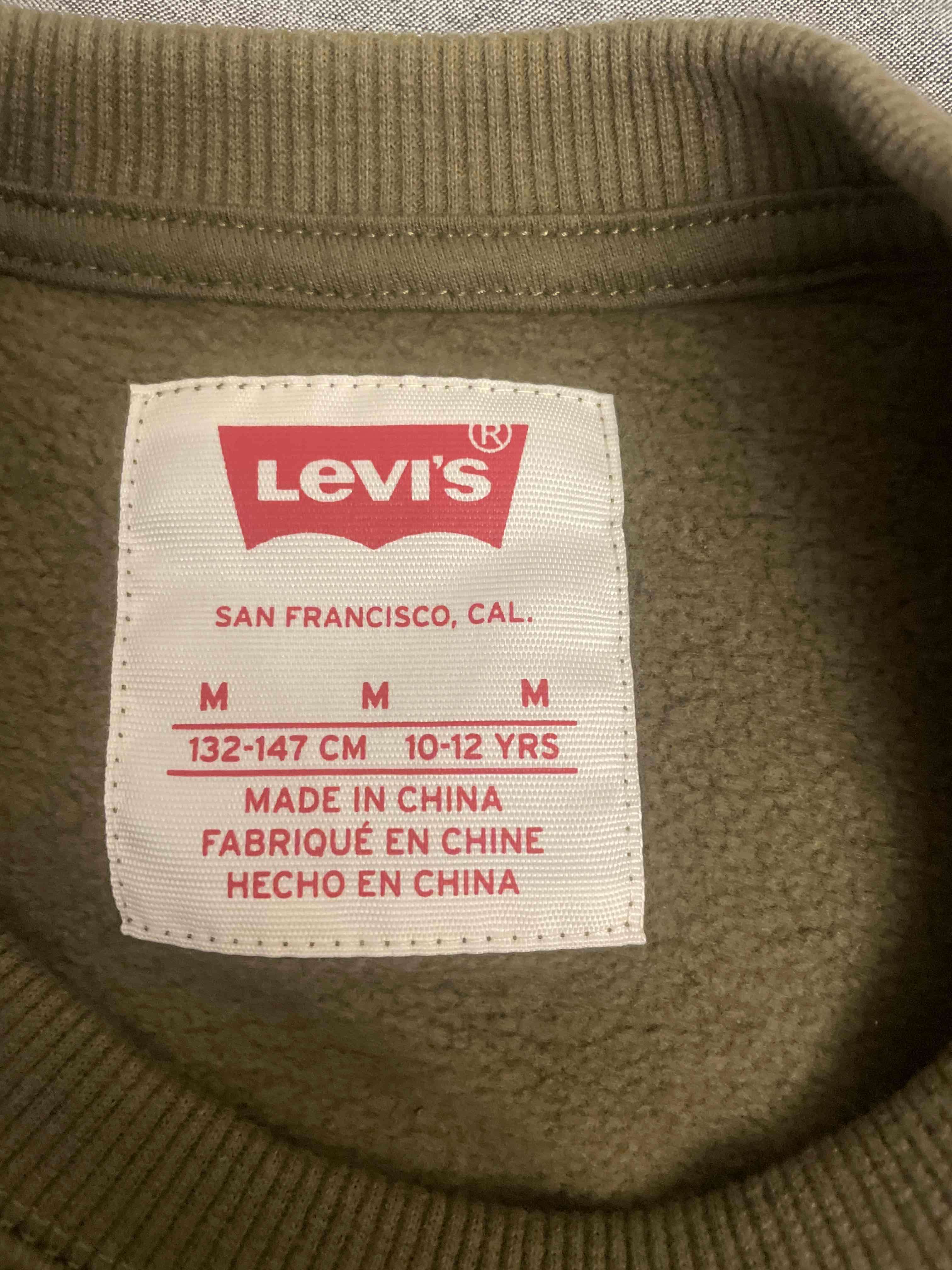 Polerón Levi's verde militar - miniatura 2