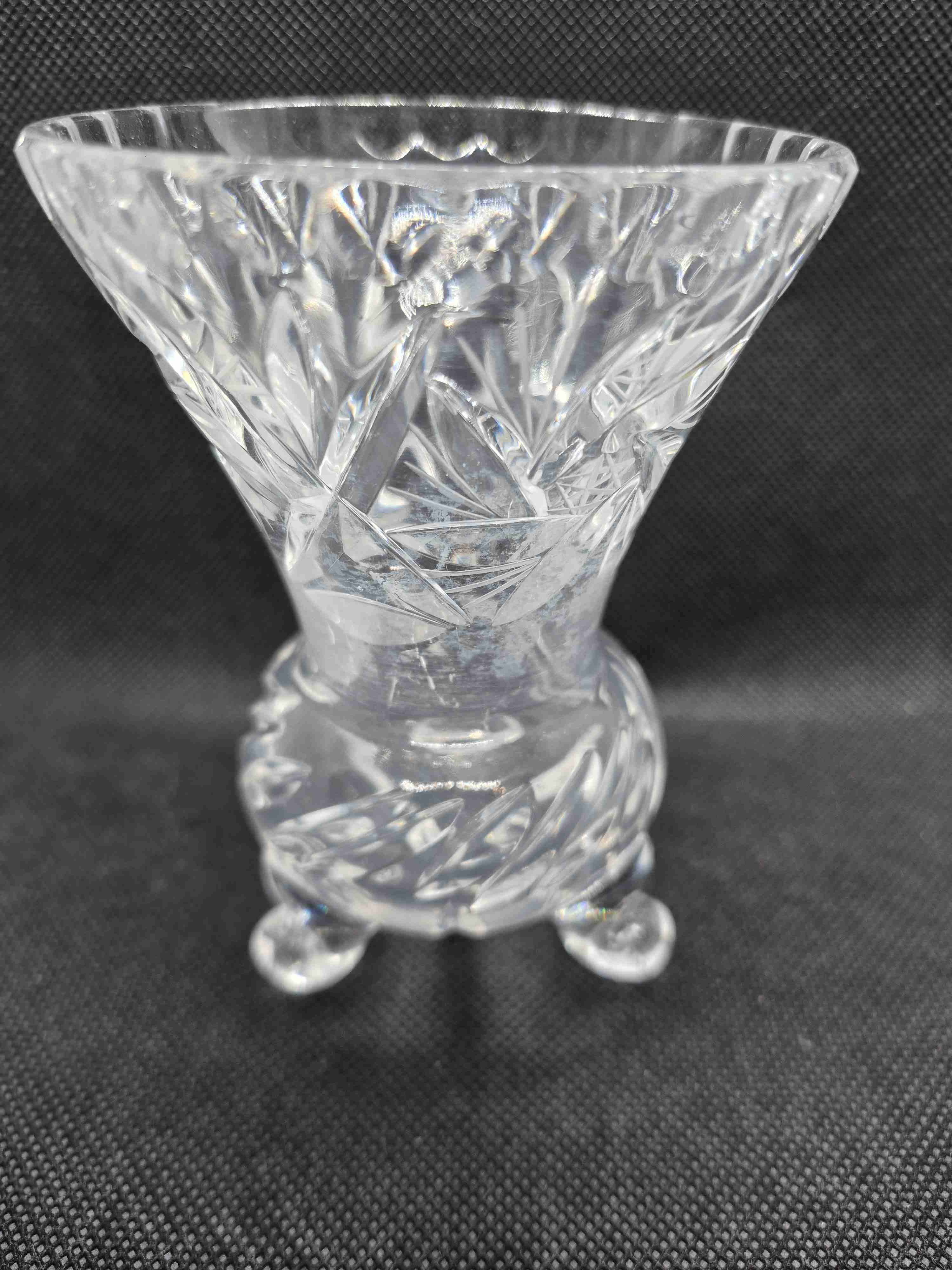 Florero de cristal tallado - 3