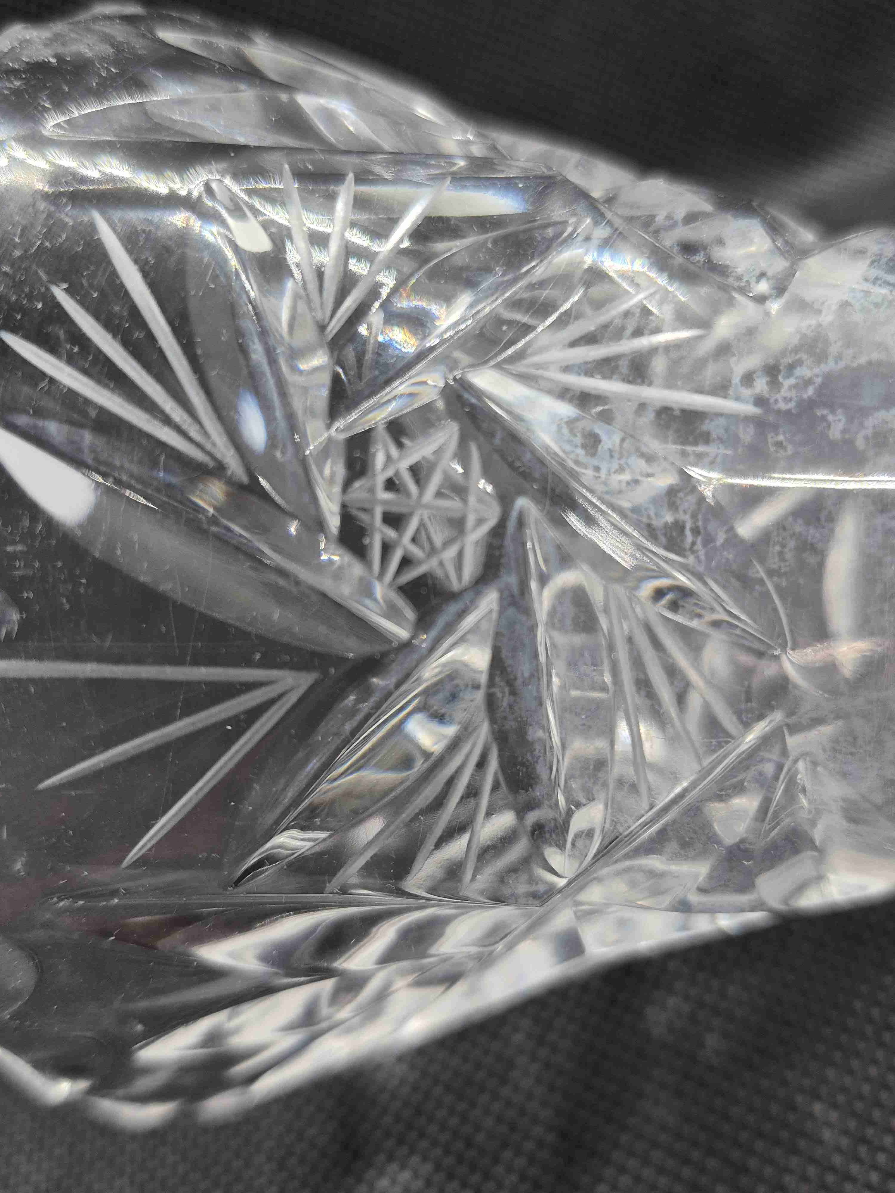 Florero de cristal tallado - 5