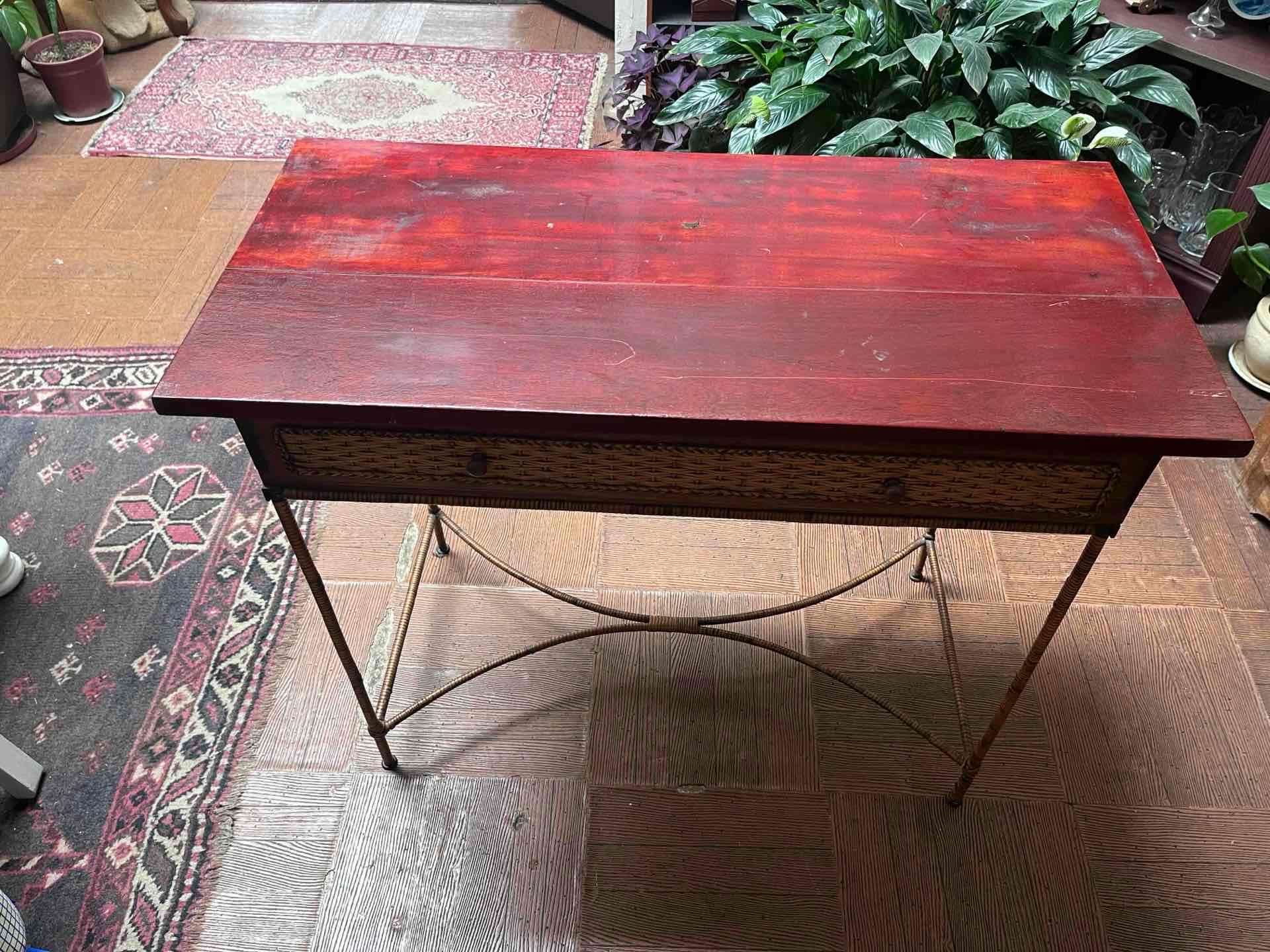 Escritorio de madera con silla - miniatura 6