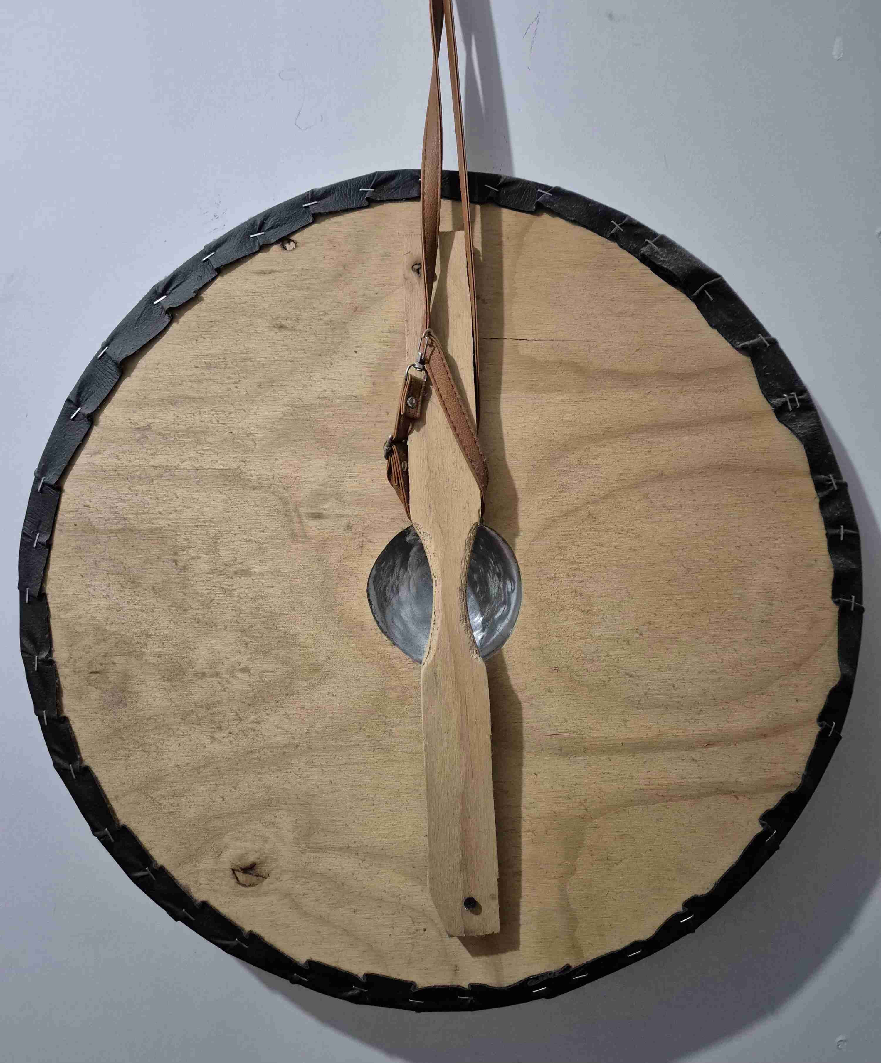 Escudo vikingo decorativo azul - miniatura 2