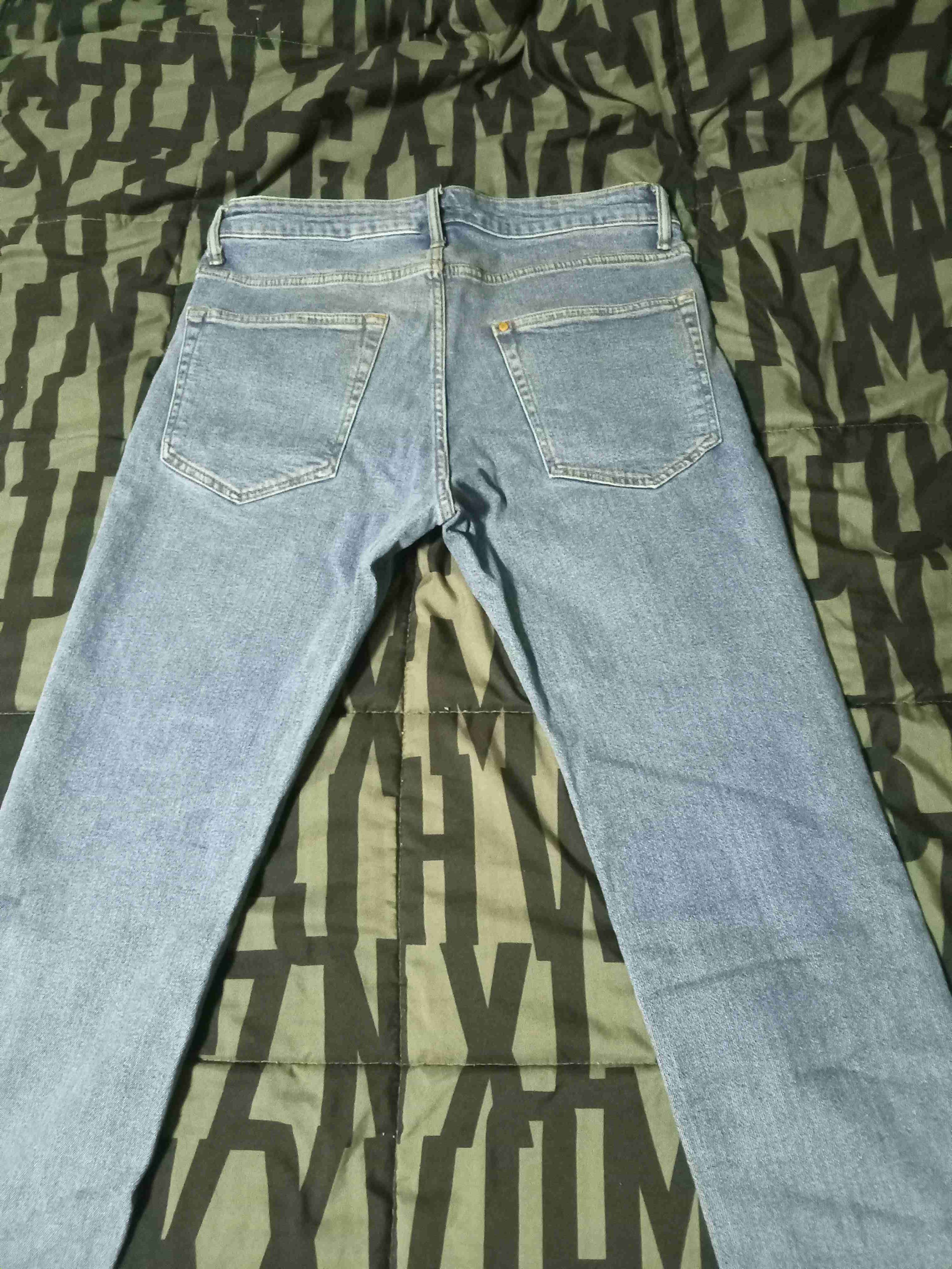 Jeans azul claro HyM hombre EUR 32 - 2