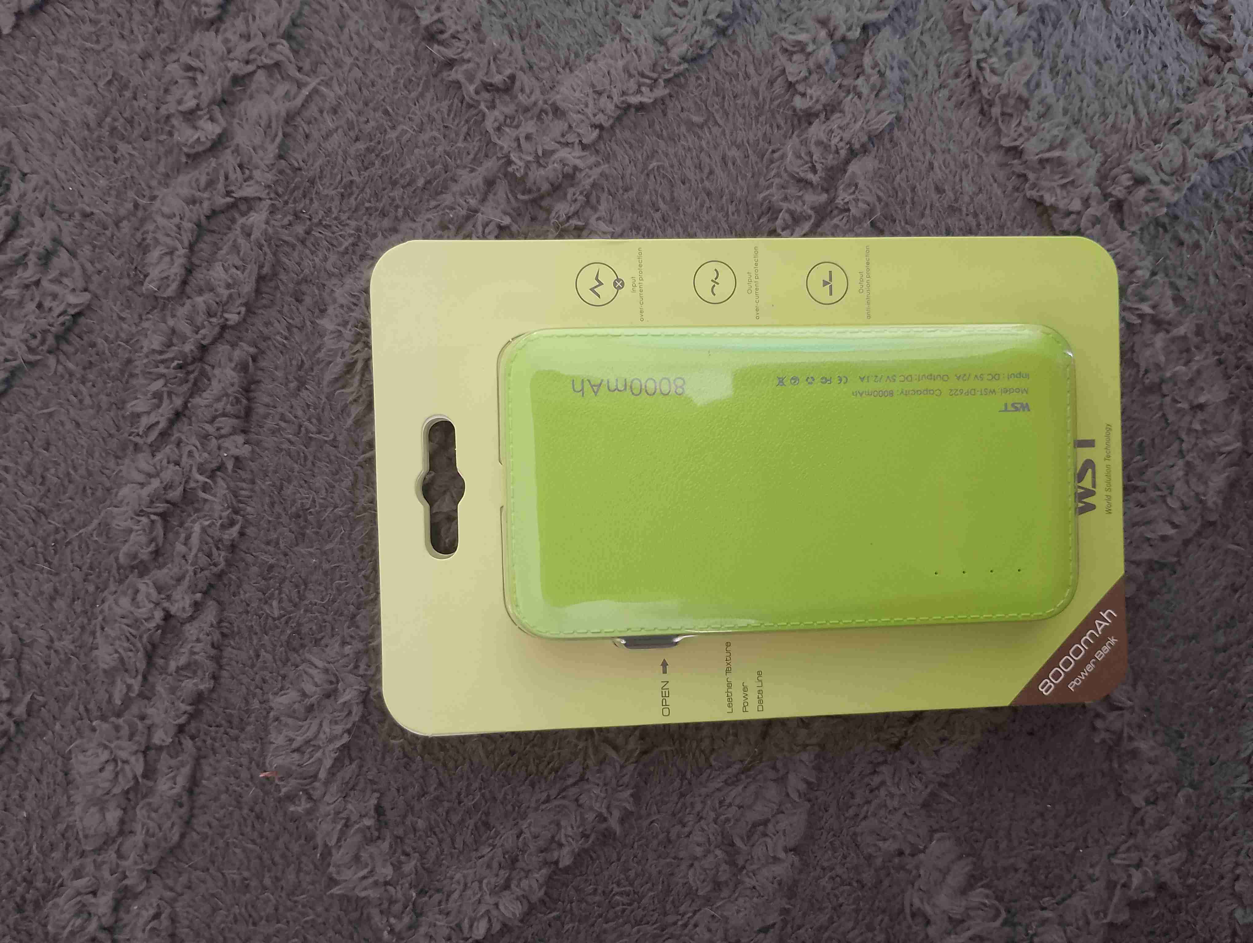 Batería portátil 8000mAh verde