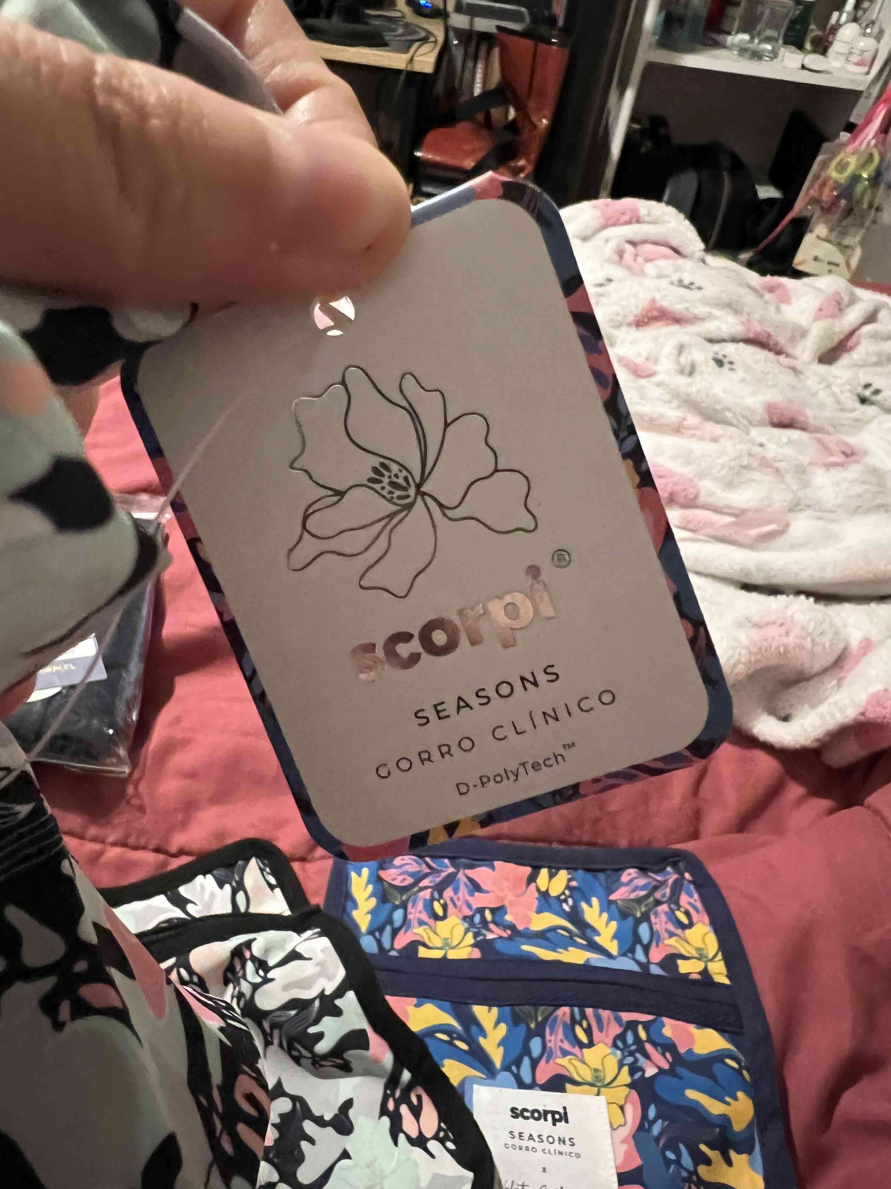 Gorro clínico Scorpi Seasons - miniatura 2