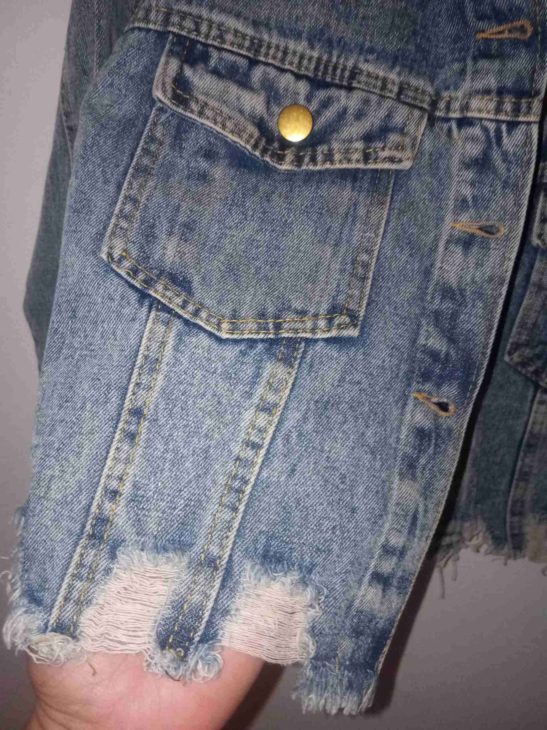 Chaqueta de mezclilla desgastada - miniatura 2