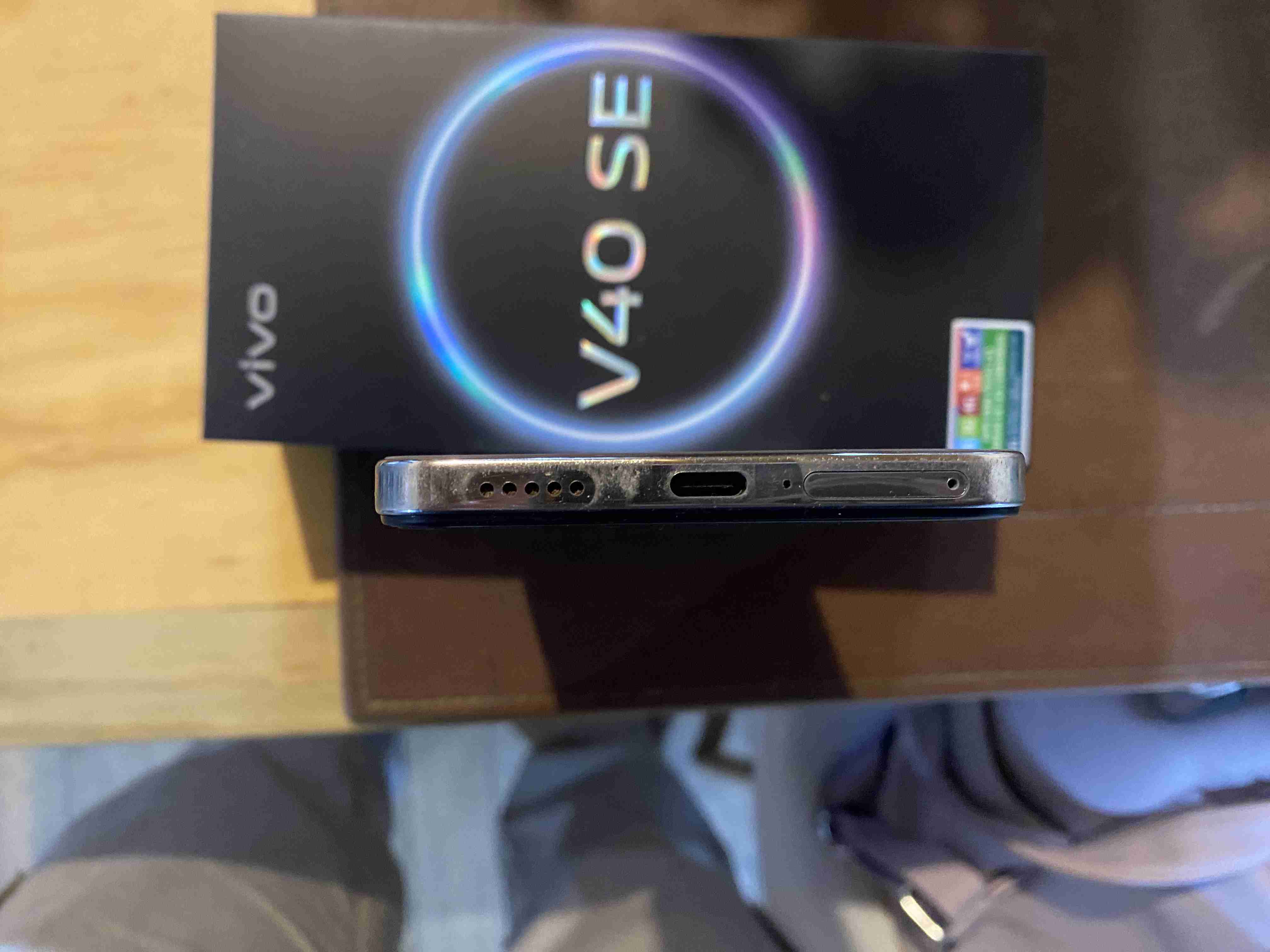 Smartphone Vivo V40 SE 5G - miniatura 5