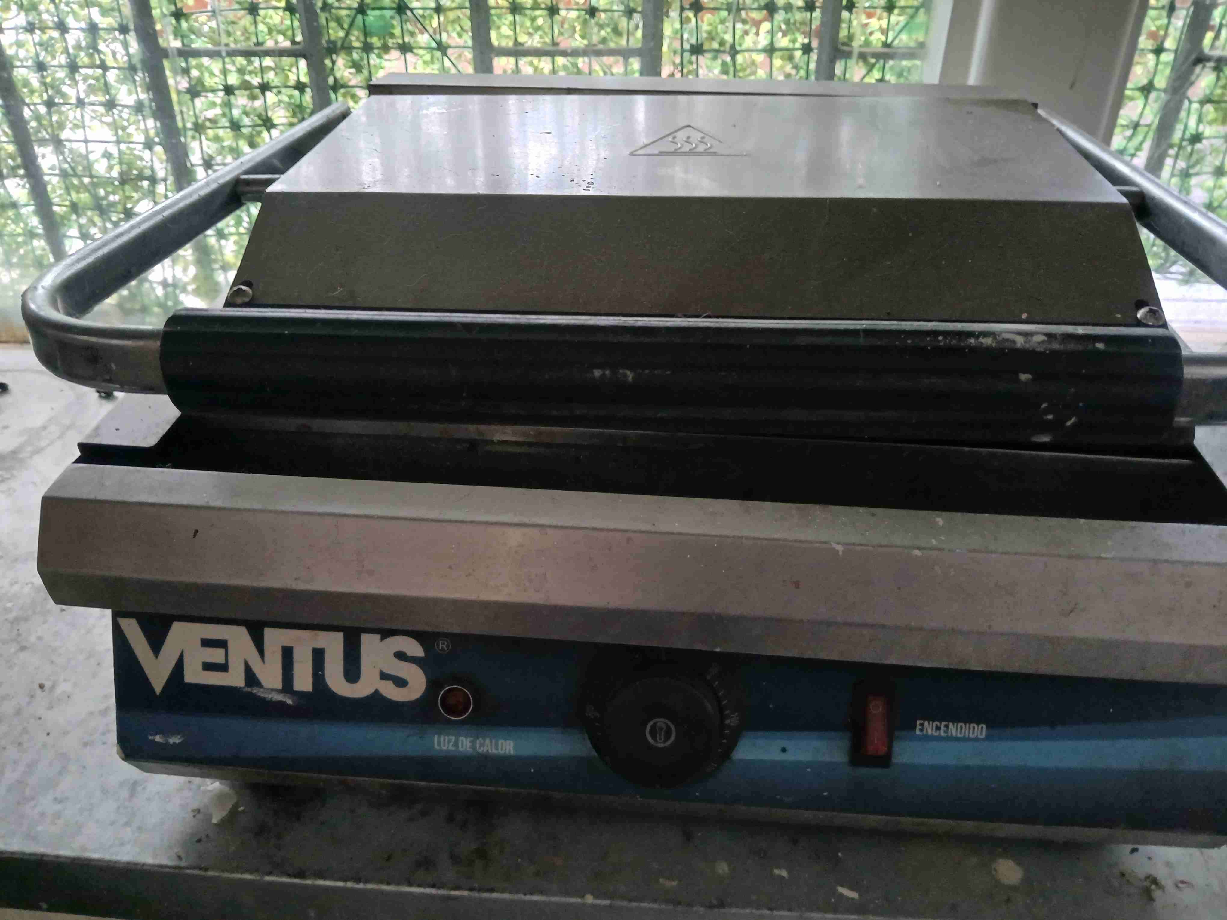 Plancha eléctrica Ventus parrilla - miniatura 1