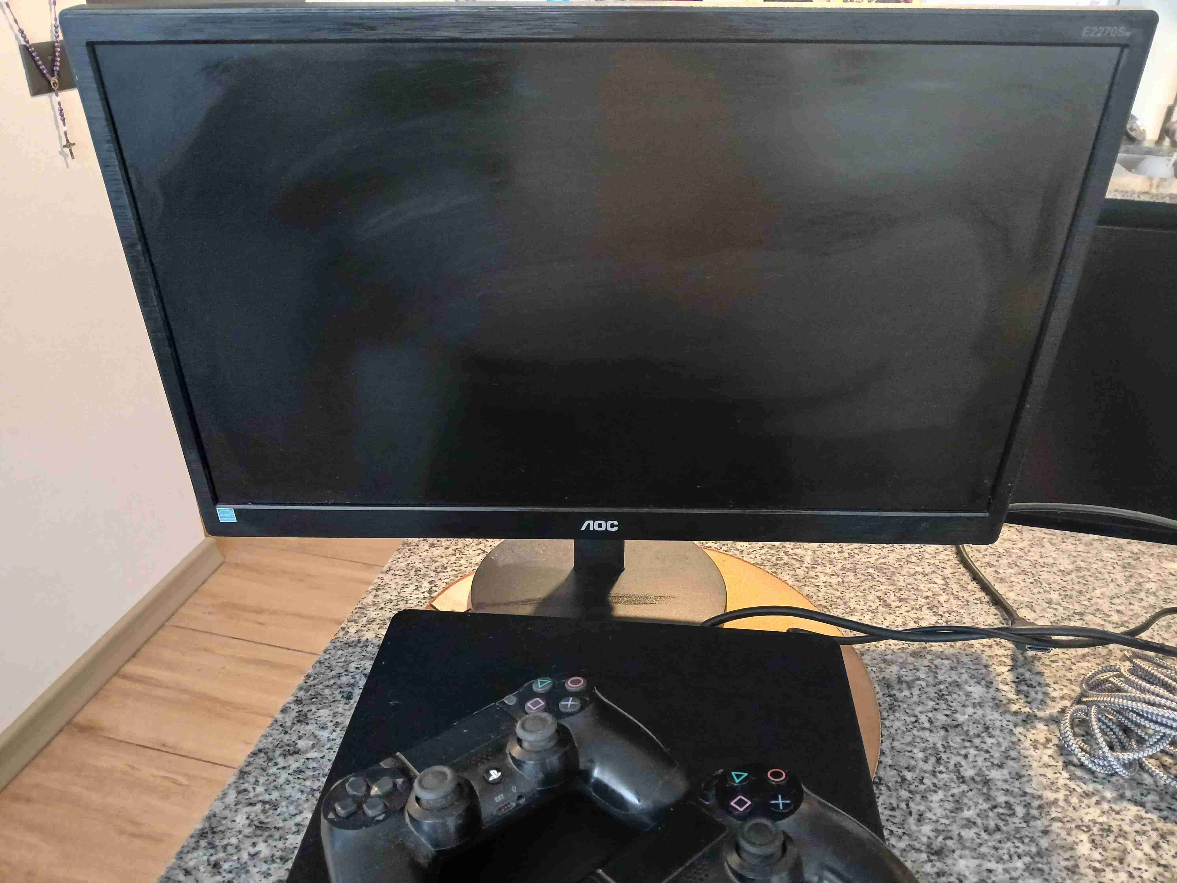 Consola de videojuegos con monitor AOC - miniatura 3