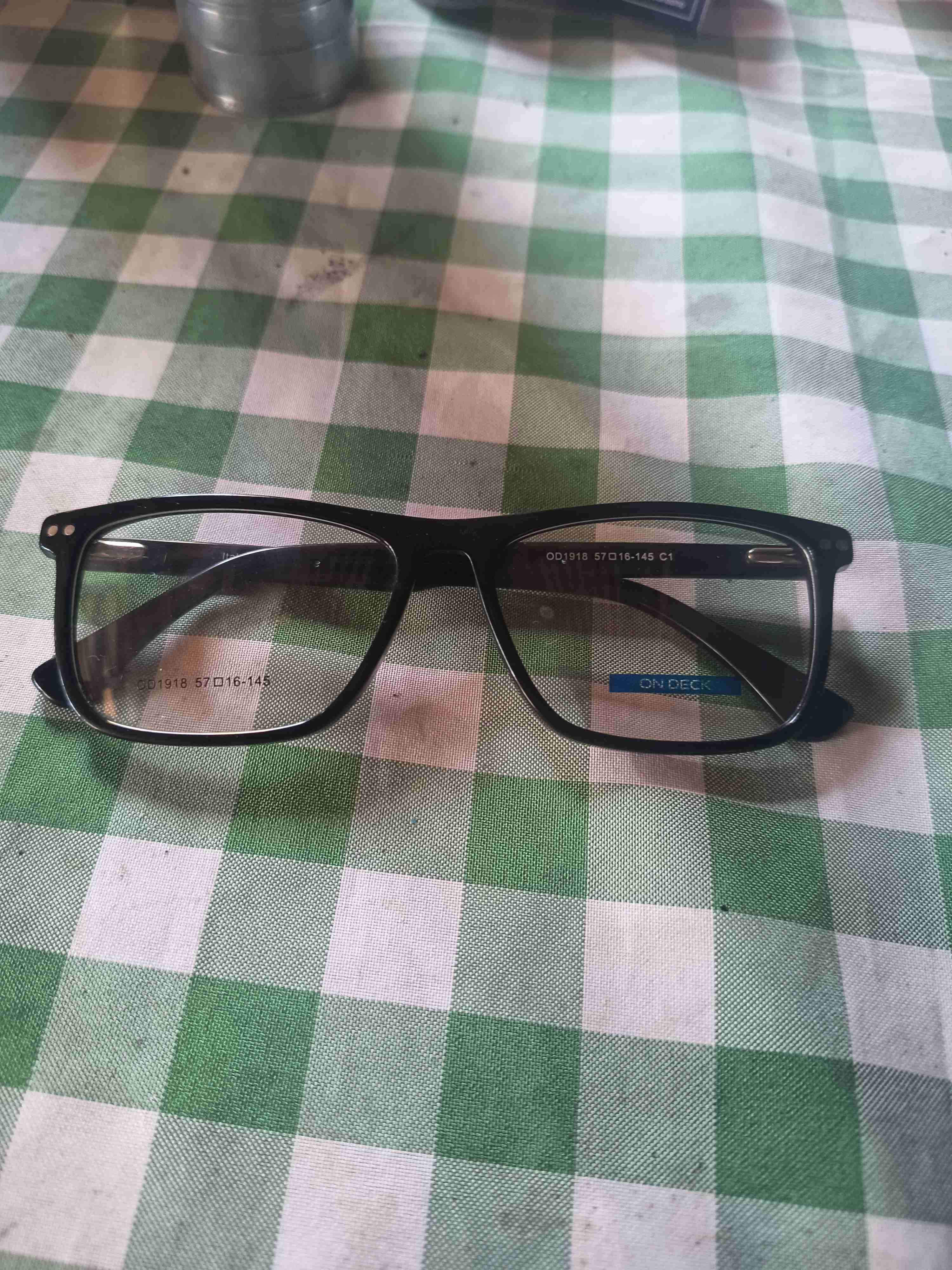 Lentes de marco negro unisex - miniatura 1