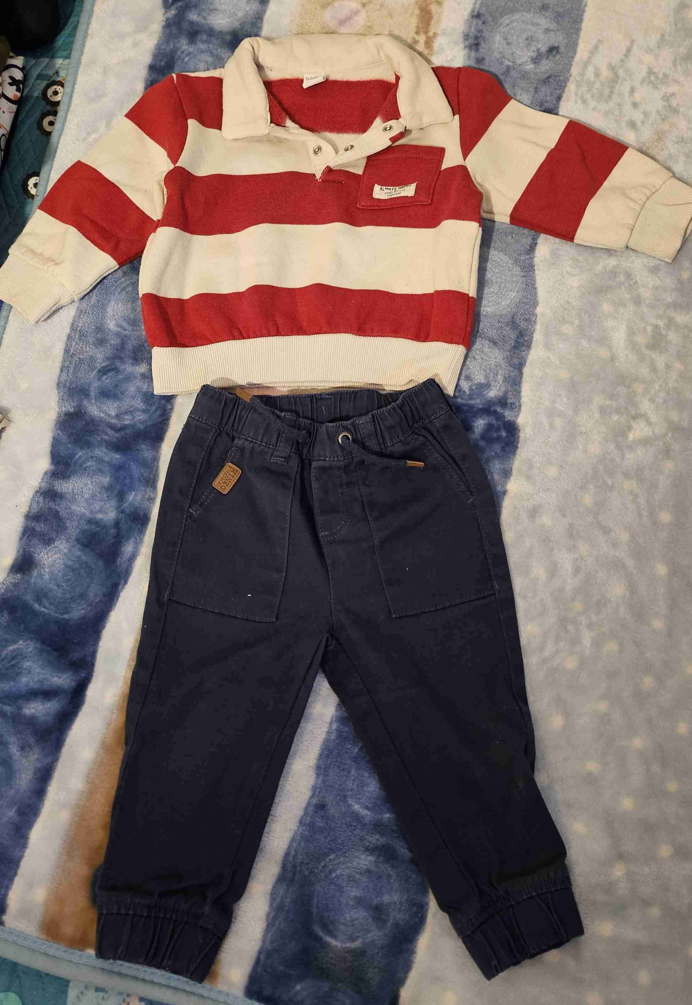 Conjunto infantil a rayas