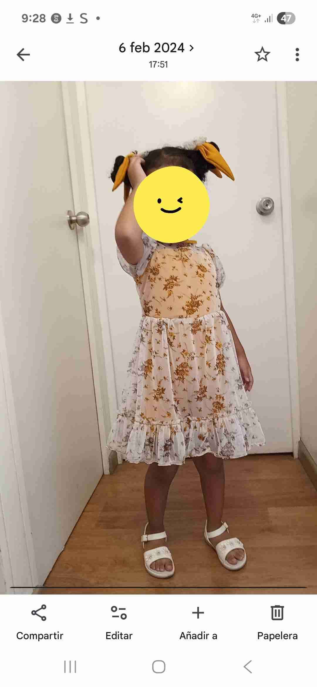 Vestido infantil floreado Talla 4 - miniatura 1