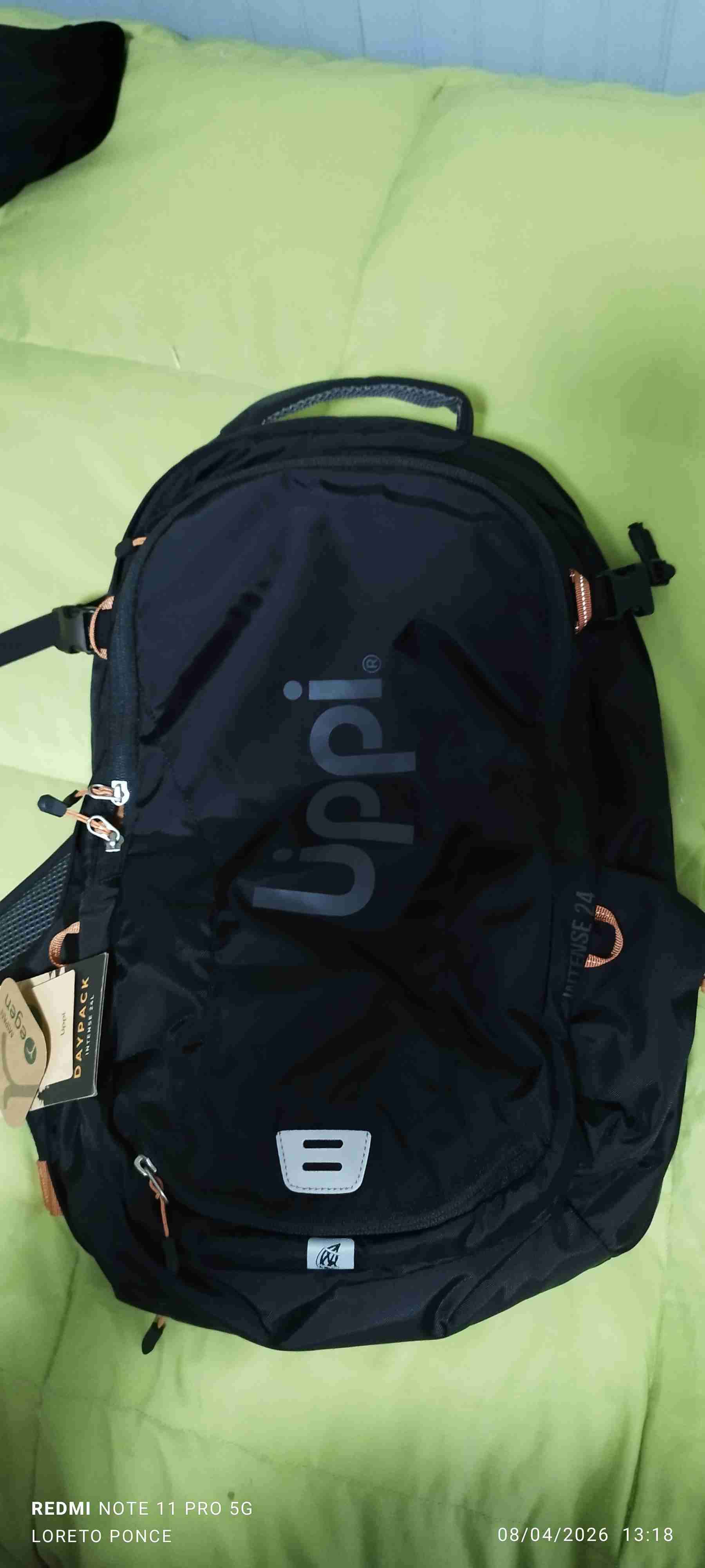 Mochila negra lippi Intense 24L - 1