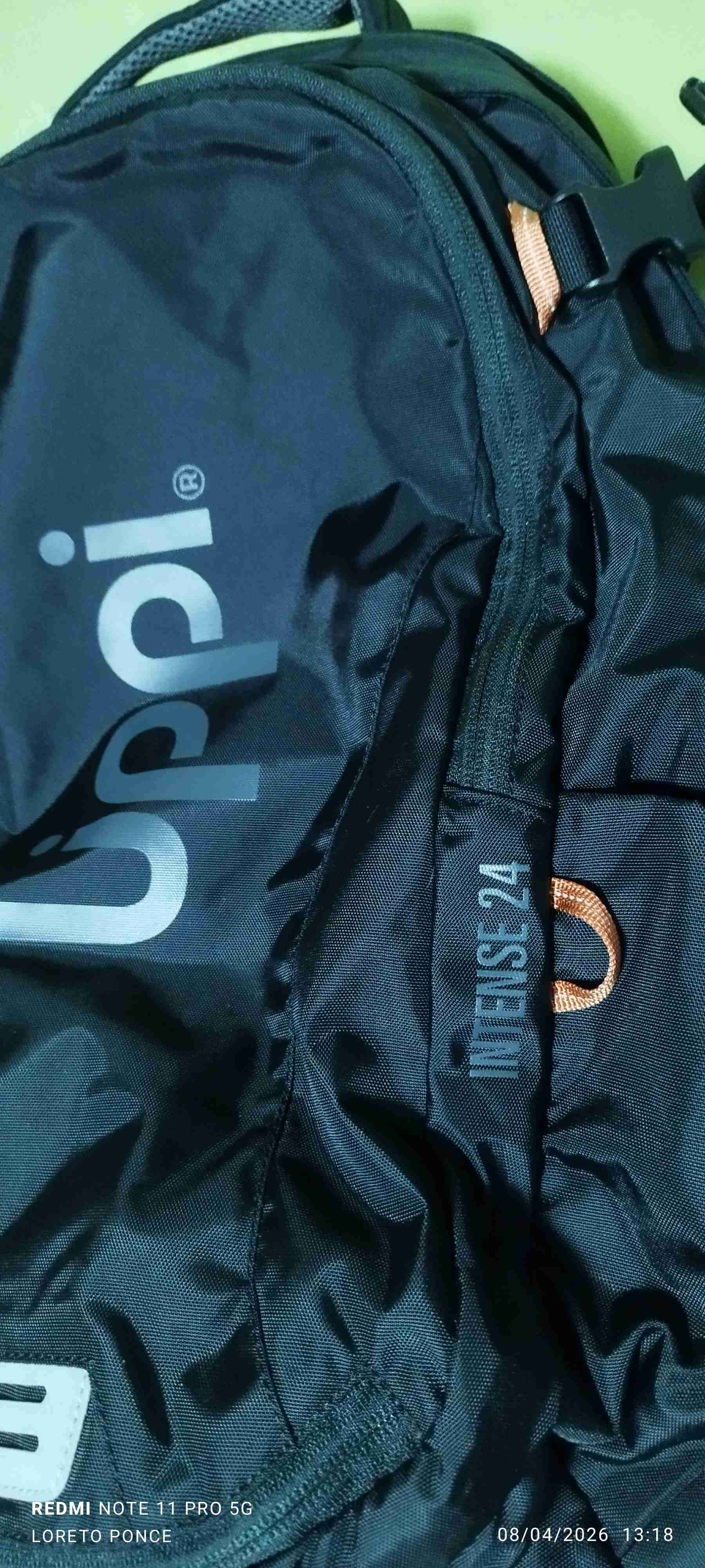 Mochila negra lippi Intense 24L - 2