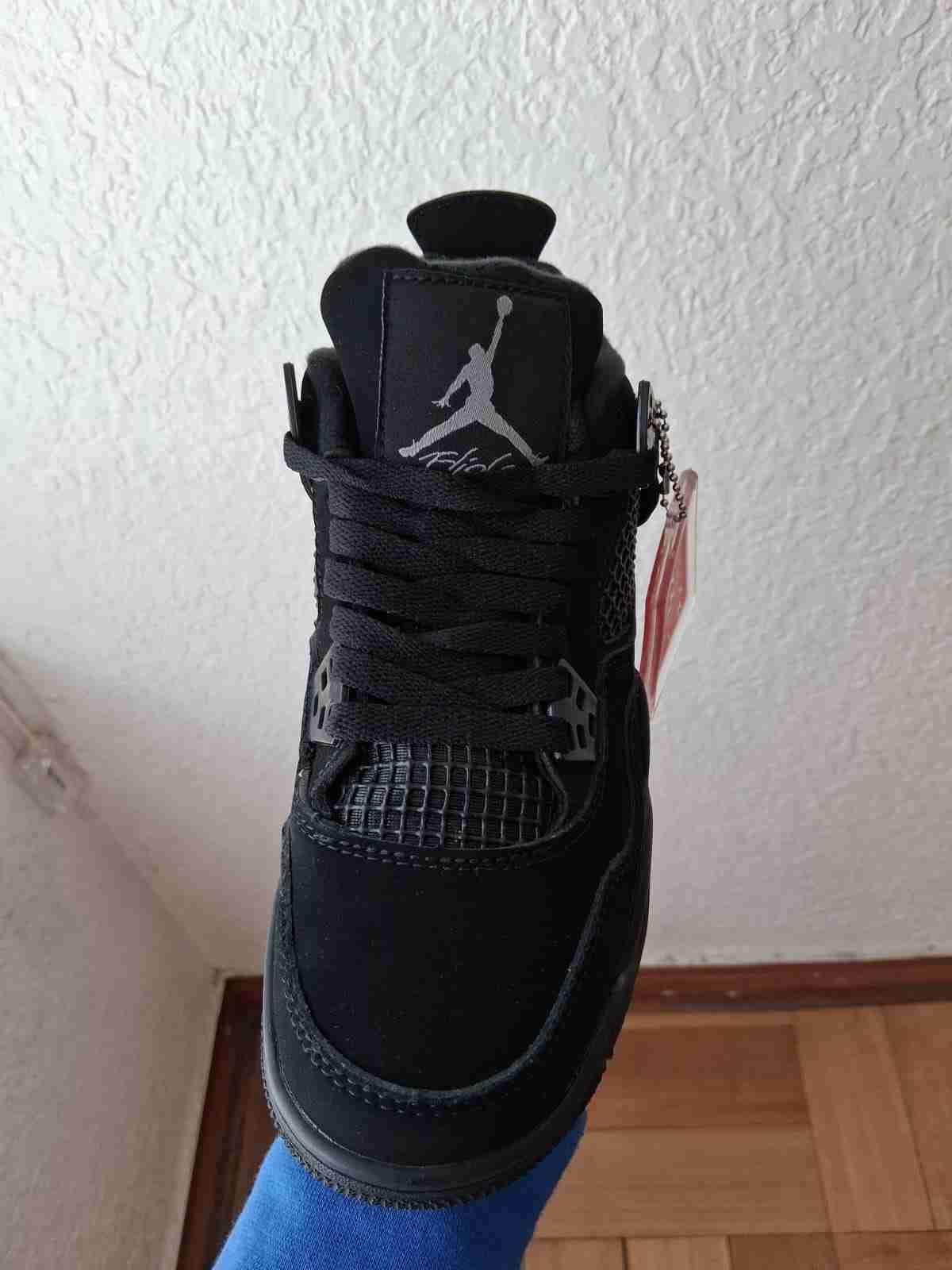 Jordan 4 - miniatura 2