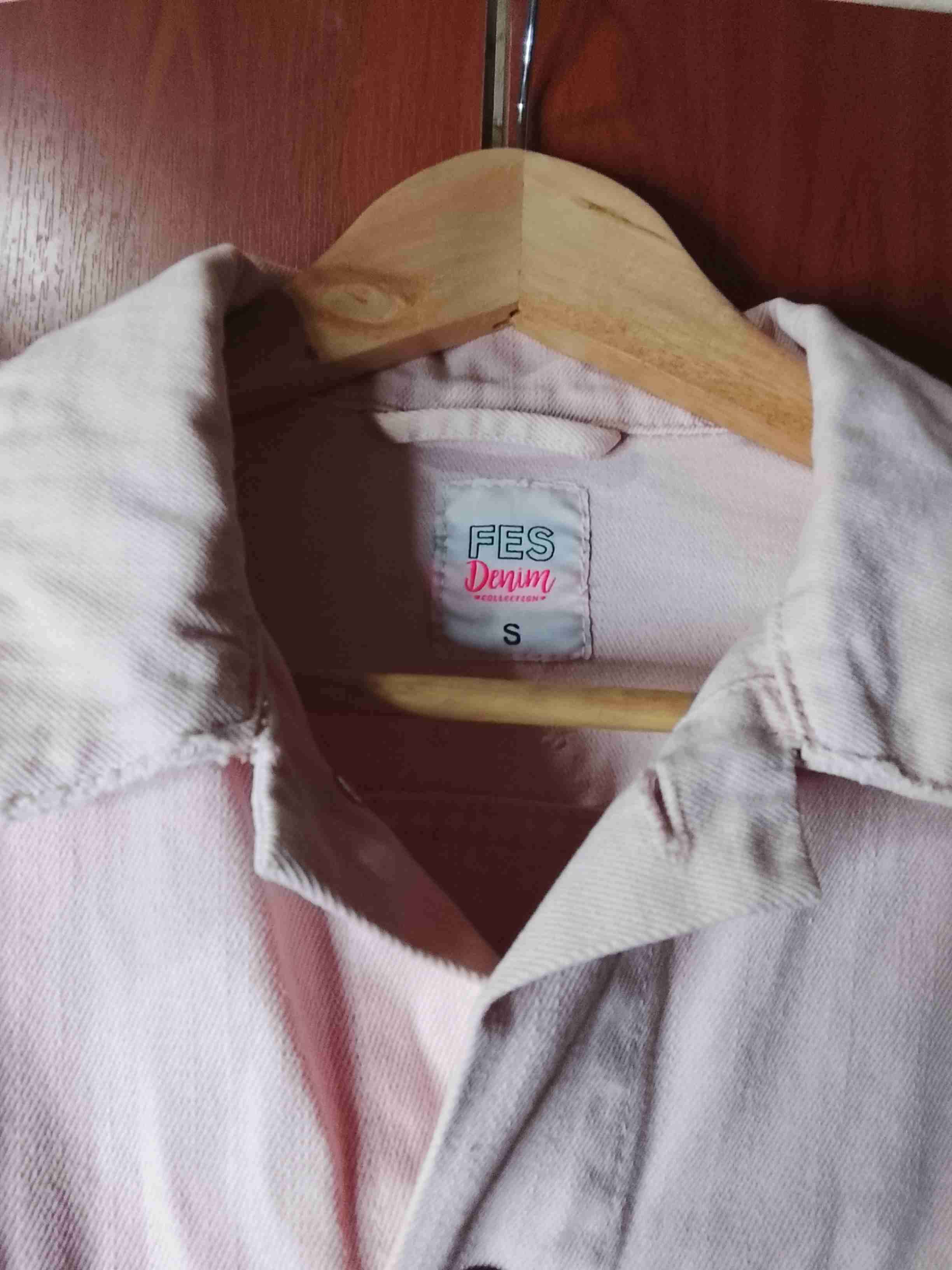 Chaqueta de mezclilla rosada - miniatura 2