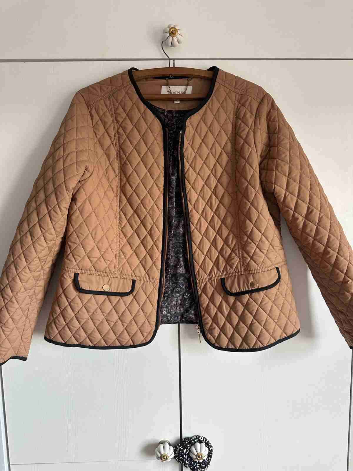 Chaqueta acolchada beige - 1