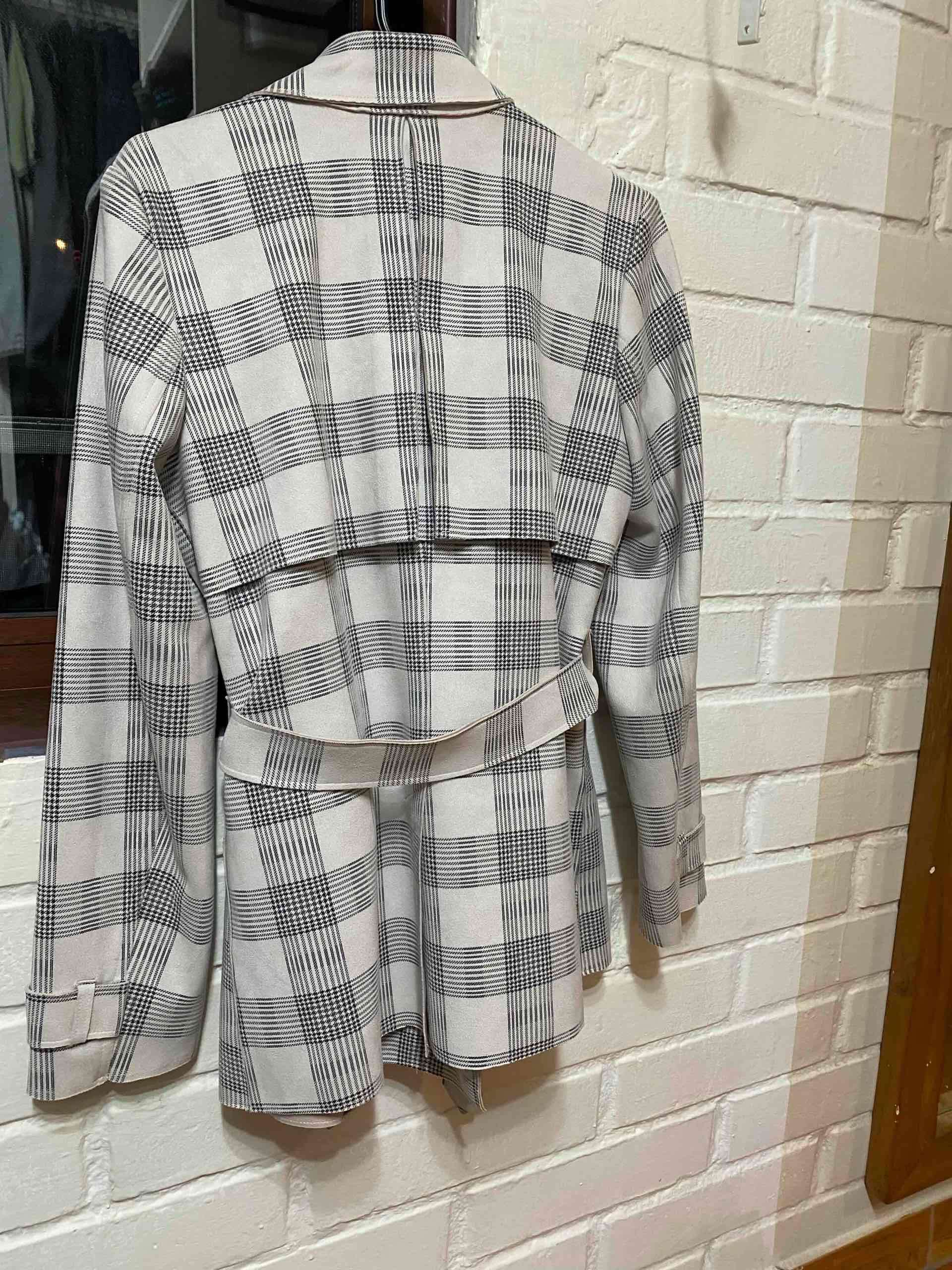 Abrigo de cuadros mujer - miniatura 3