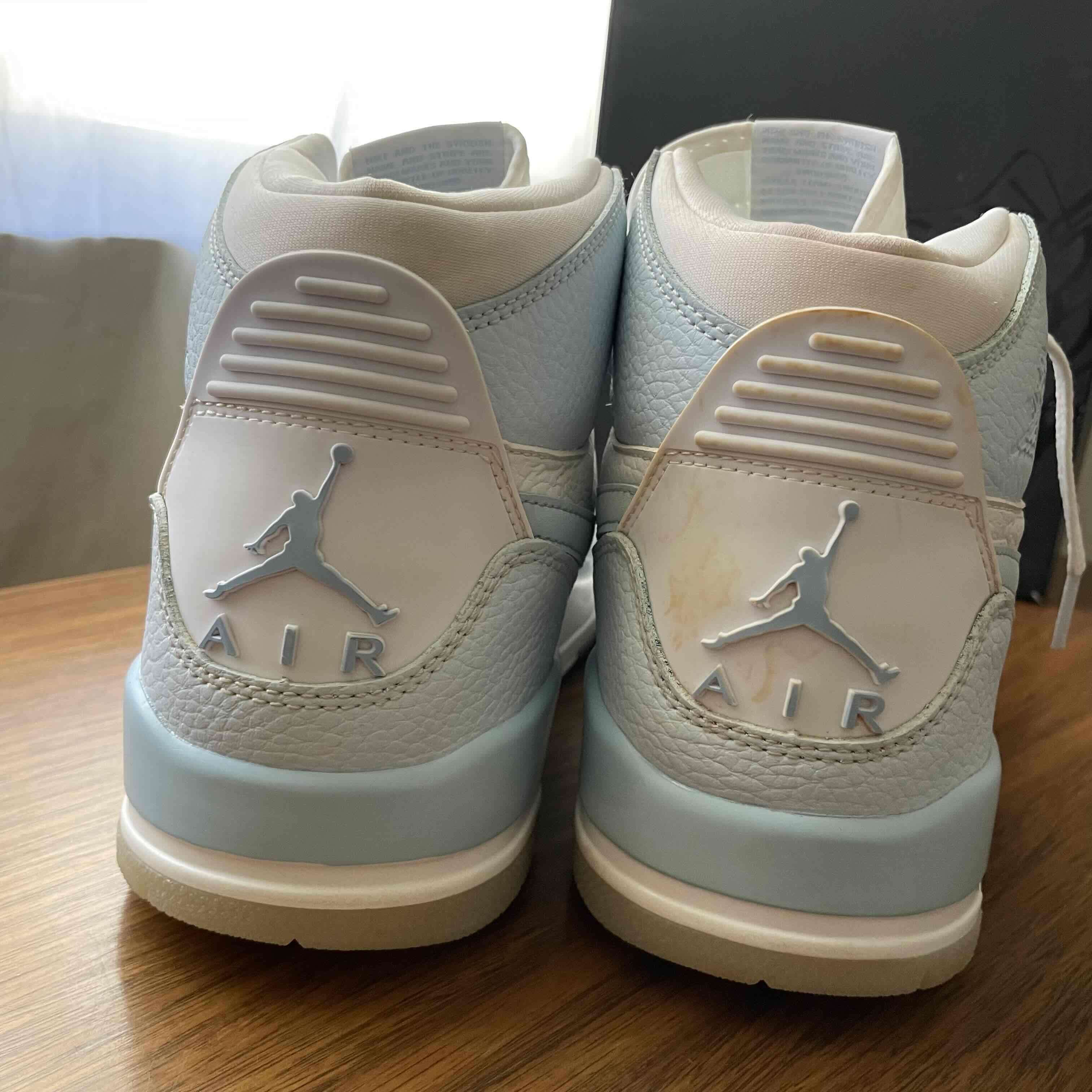 Zapatillas Jordan Legacy 43 - miniatura 3