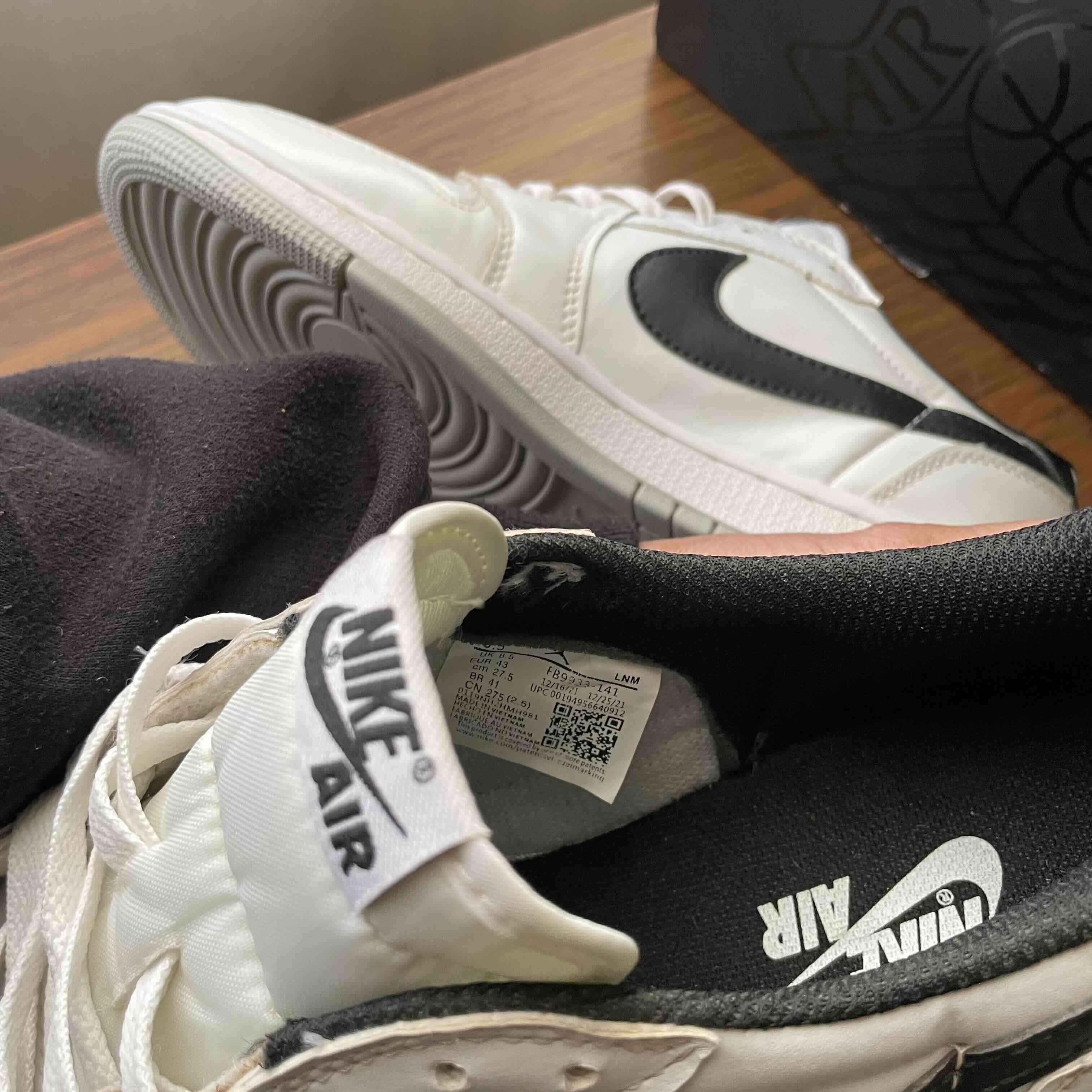 Zapatillas Nike Air Jordan Low - miniatura 3