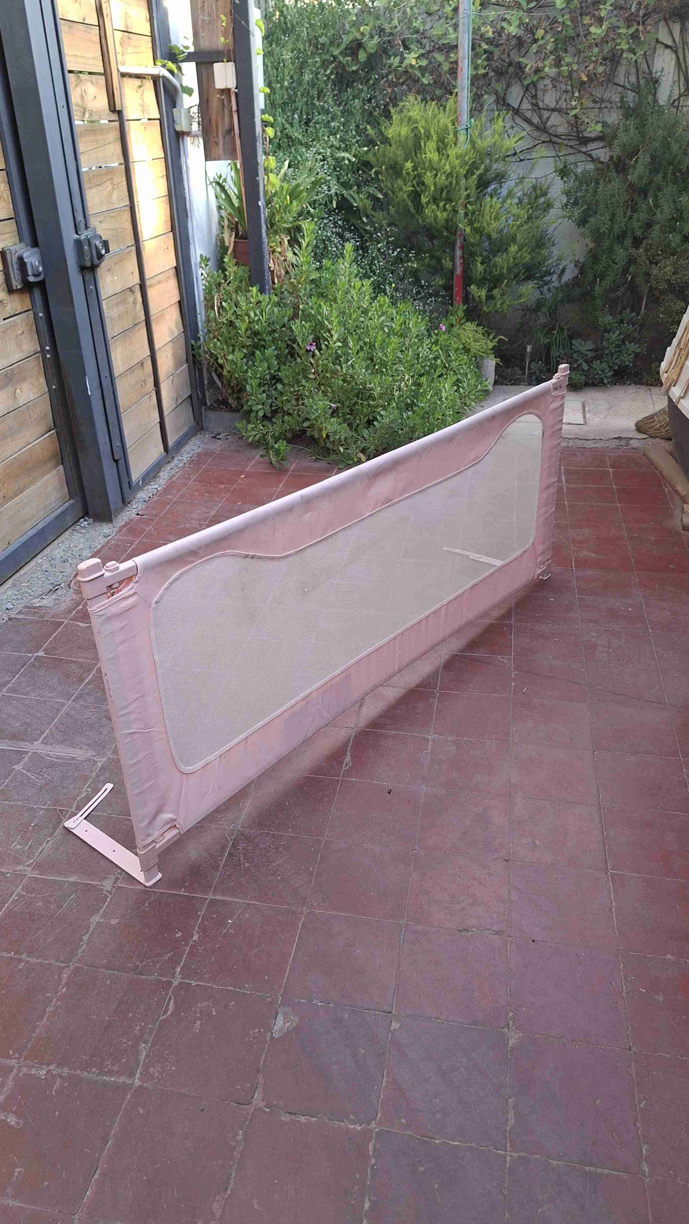 Baranda de seguridad infantil rosa